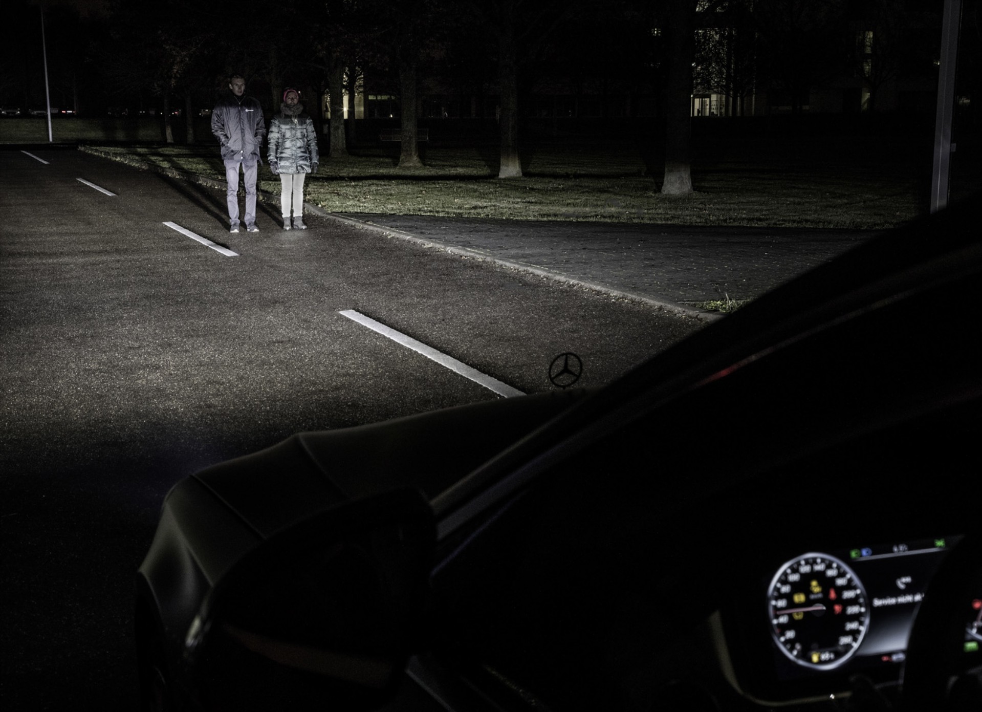 Video: Φώτα που δεν τυφλώνουν από την Mercedes