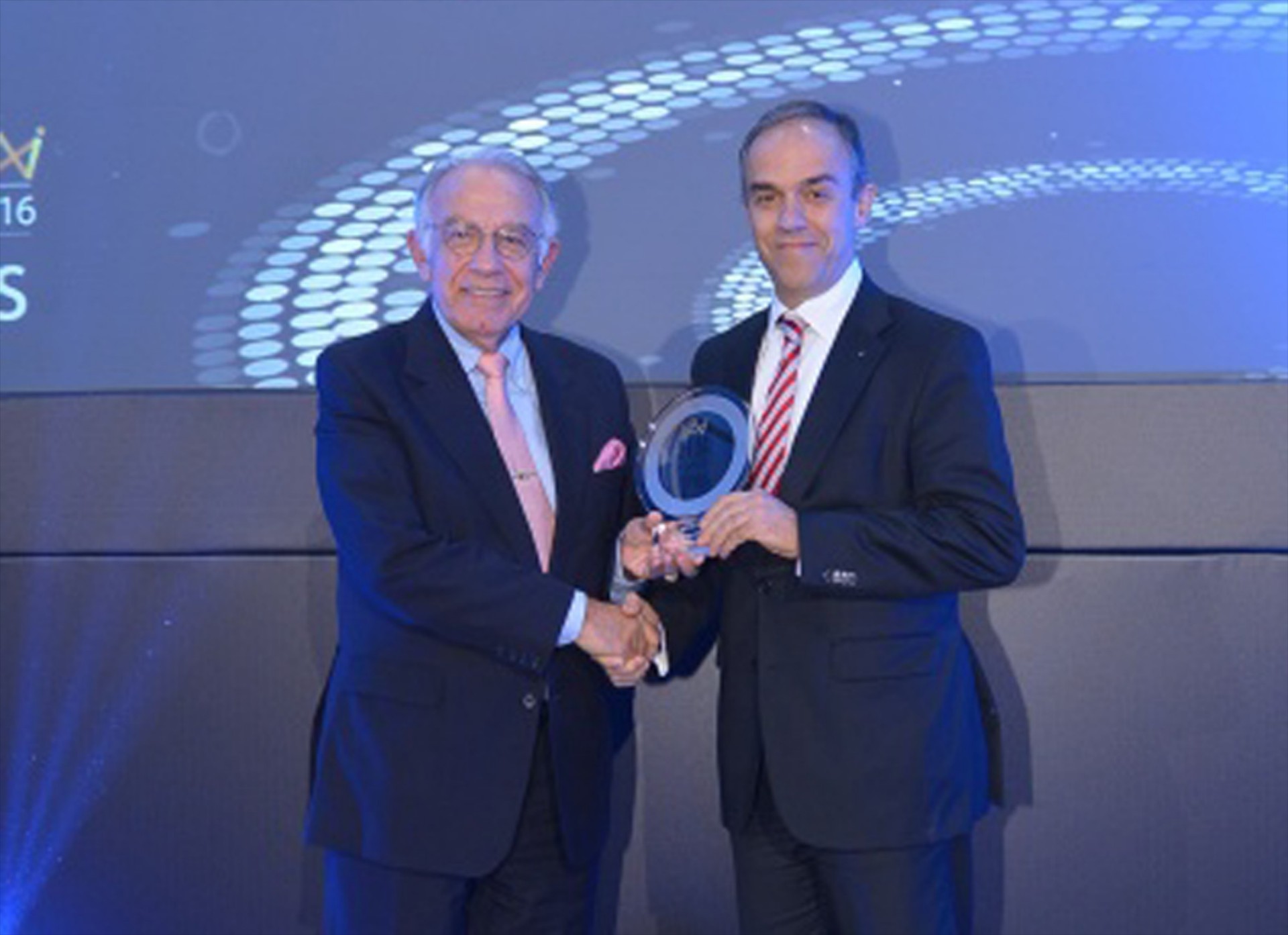 Τετραπλή διάκριση για τη Mercedes στα HR Awards