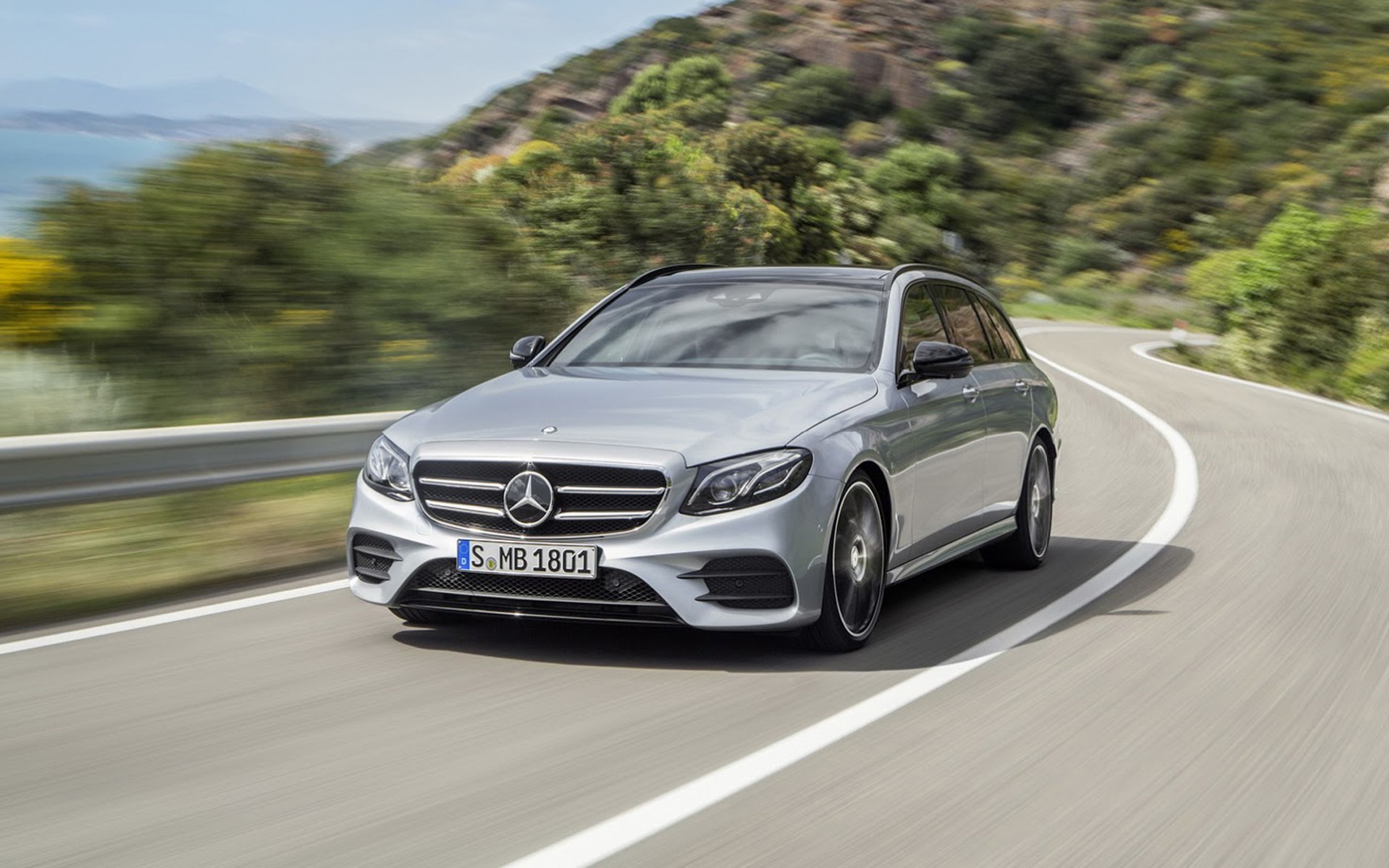 Mercedes-Benz E-Class Estate: Πολυτέλεια και άνεση