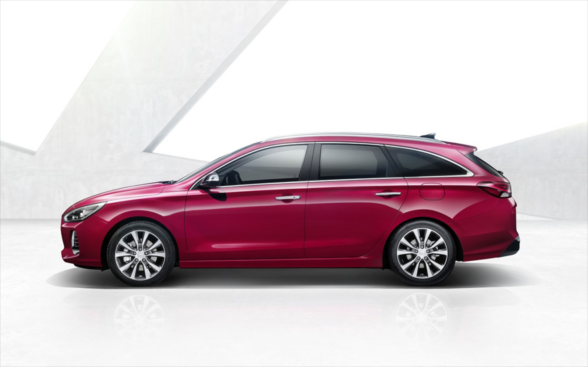 Τον Μάιο στην Ελλάδα το νέο Hyundai i30 Tourer