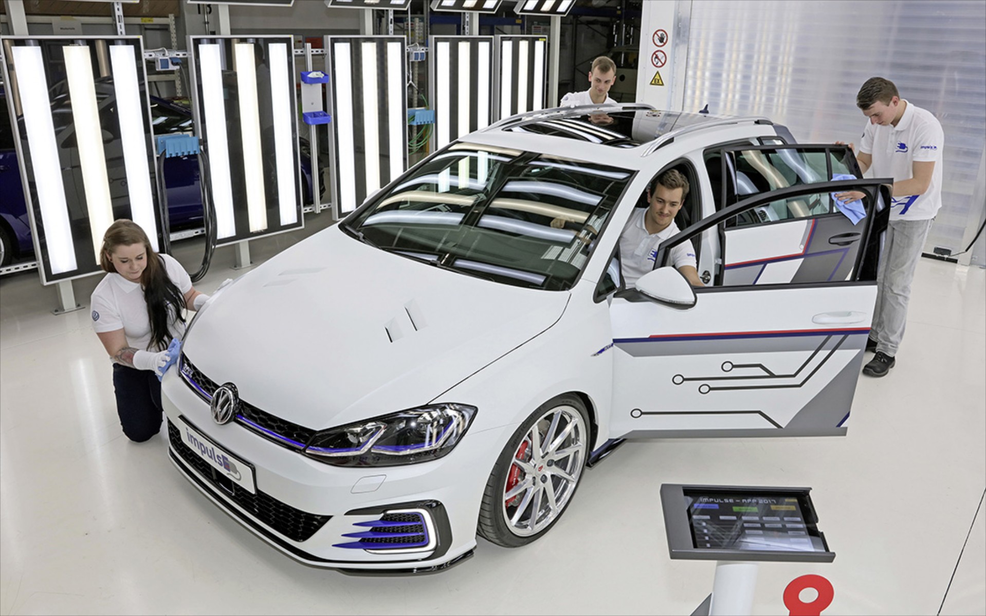 Το υβριδικό Golf Variant με διπλάσια αυτονομία