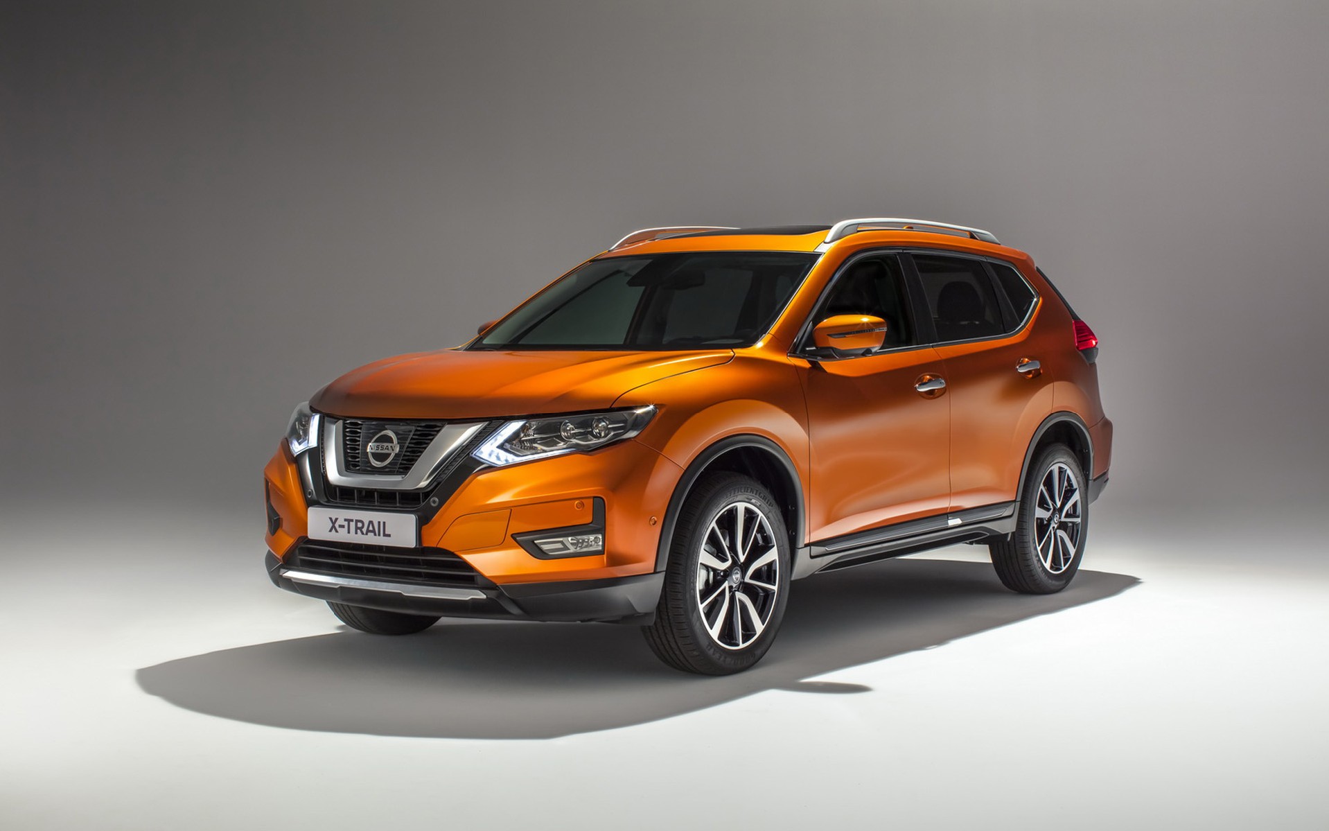 Nissan X-Trail με ημιαυτόνομη οδήγηση