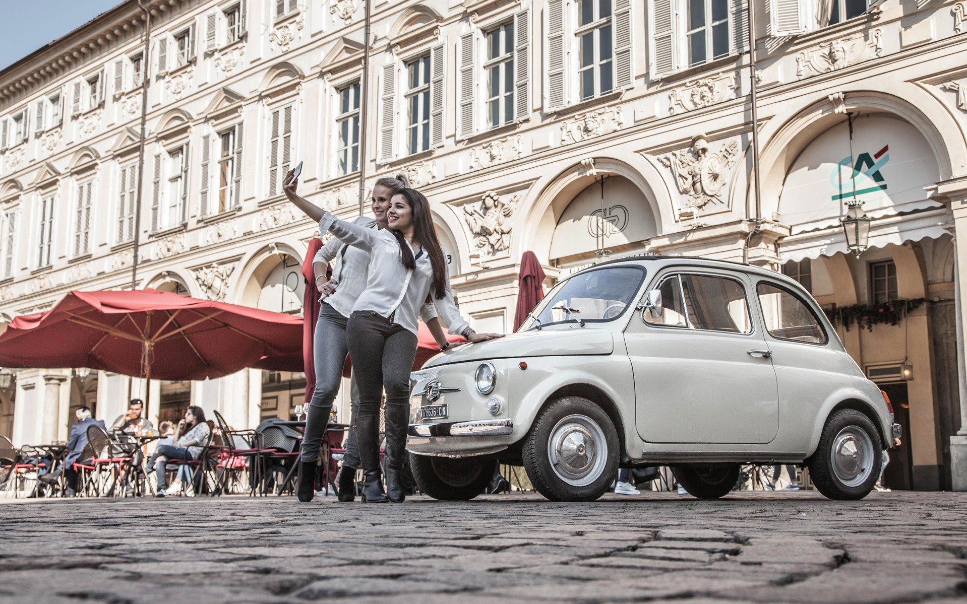 Χρόνια Πολλά FIAT 500