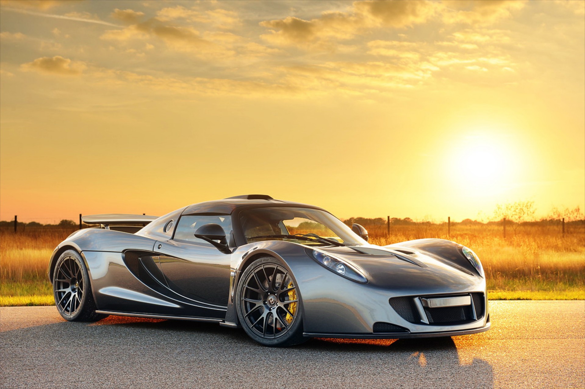 Ποιο είναι το ταχύτερο αυτοκίνητο στον πλανήτη;