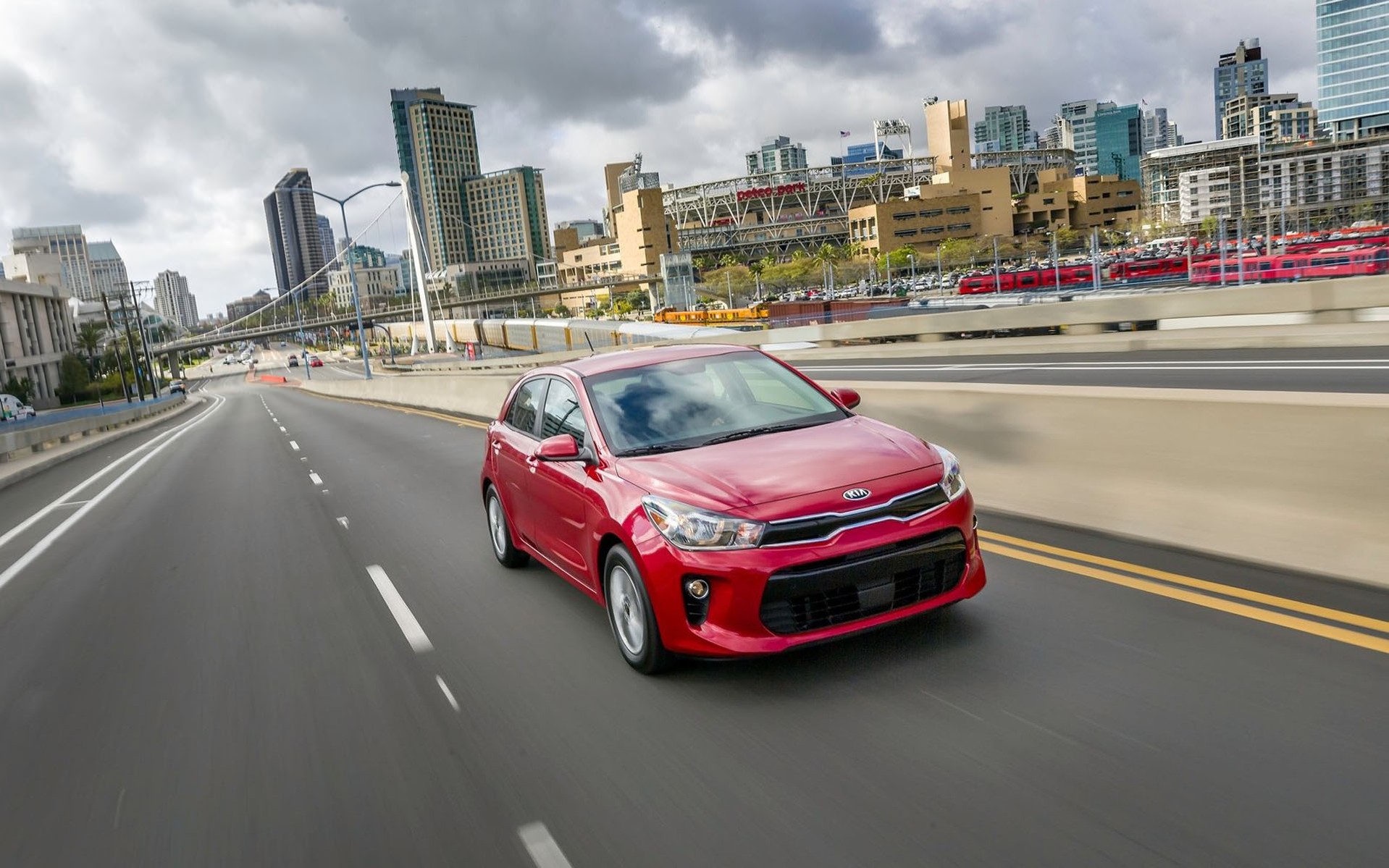 <br />
<b>Notice</b>:  Undefined property: stdClass::$title in <b>/home/www3gocar/public_html/templates/t2024/ice_c/9a1326b63621589c2d0ae49576f7df8a09573c42_0.file.box.featured.tpl.php</b> on line <b>89</b><br />
