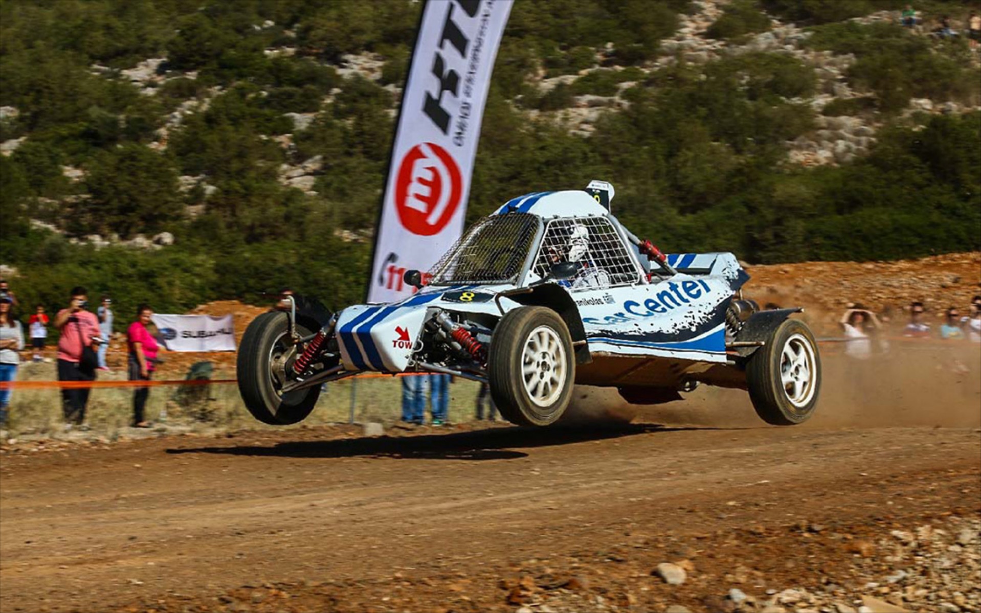 Απογειώθηκε το θέαμα στη Χαλκίδα!