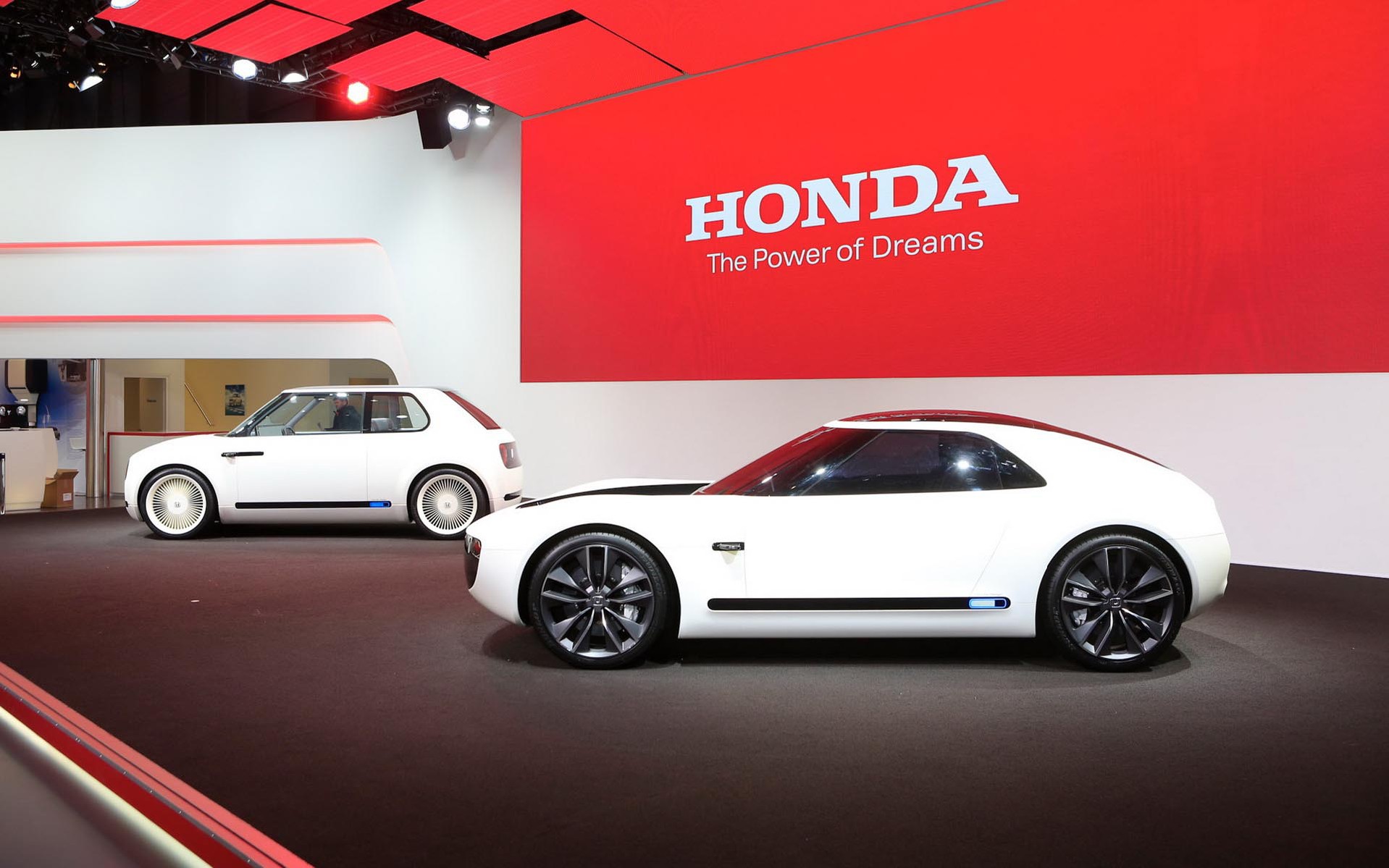 Ένα coupe που δείχνει το μέλλον της Honda