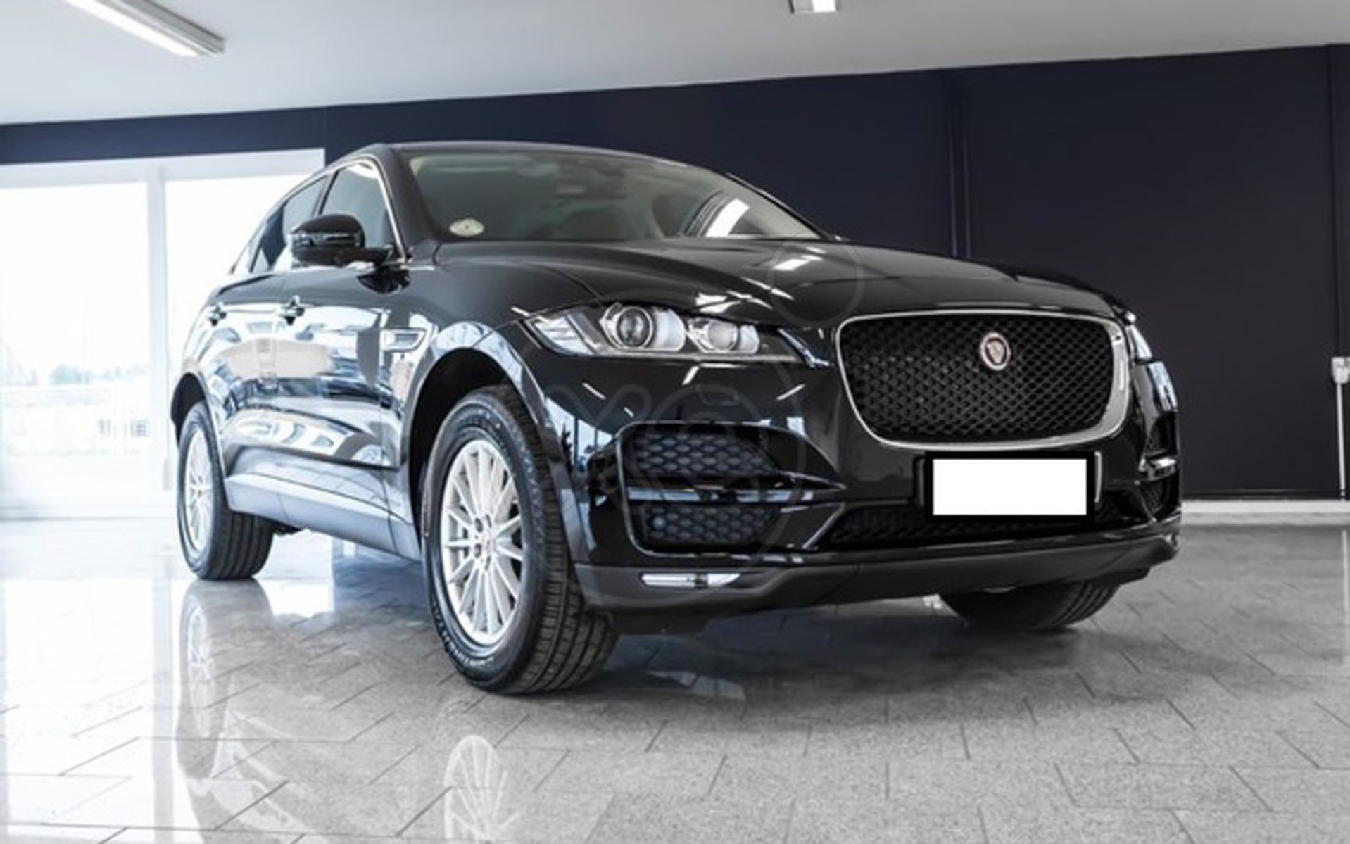 5 μεταχειρισμένες Jaguar από 3.500 ευρώ στην Ελλάδα