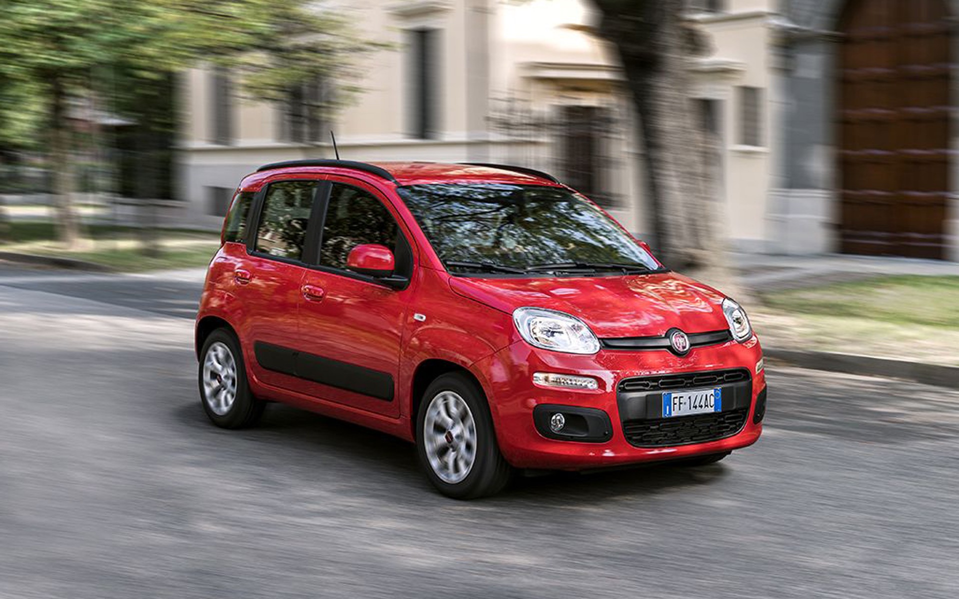 FIAT Panda: Νέες εκδόσεις με πλούσιο εξοπλισμό