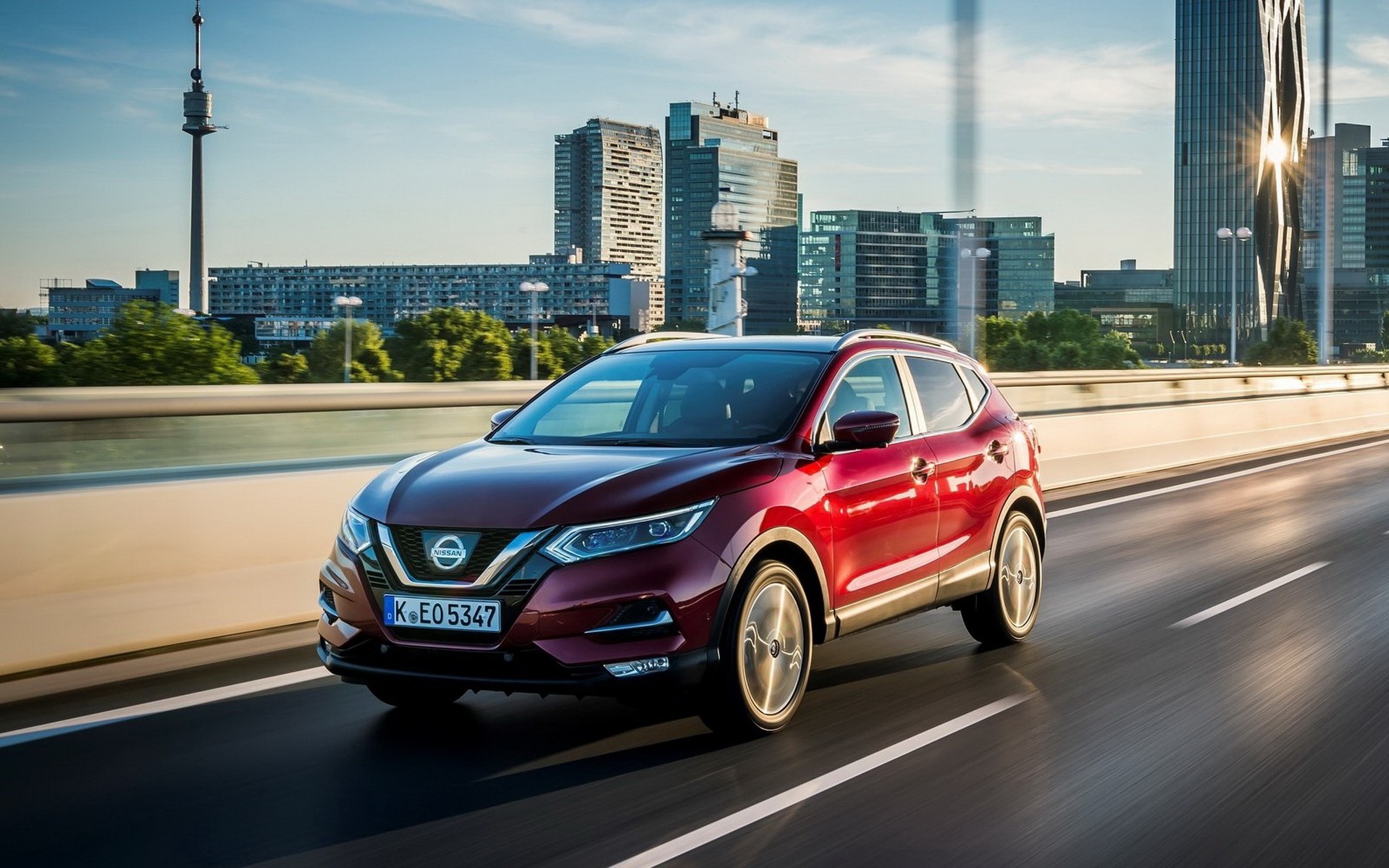 NEO NISSAN QASHQAI. O ΗΓΕΤΗΣ.