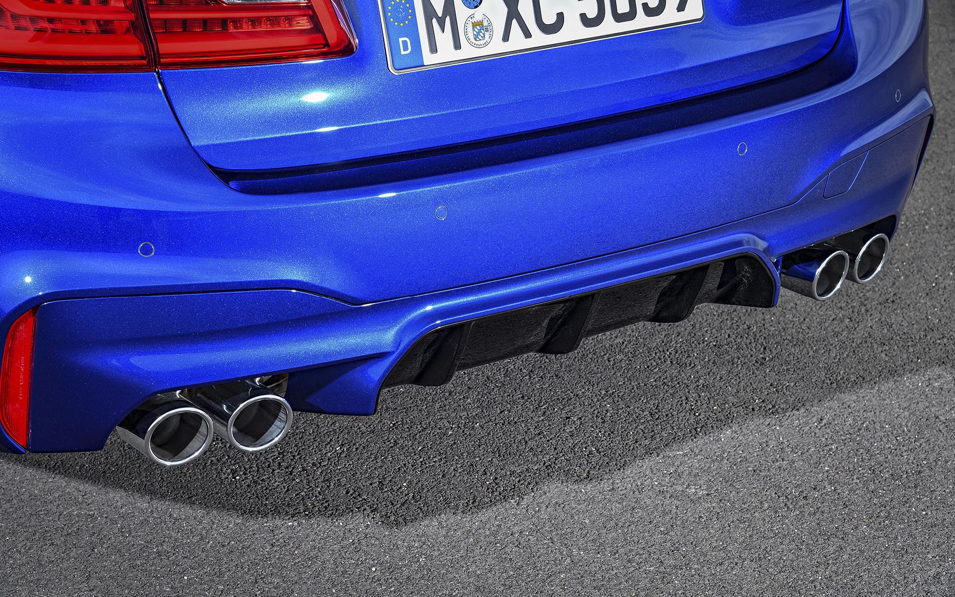 Bmw m5 i8