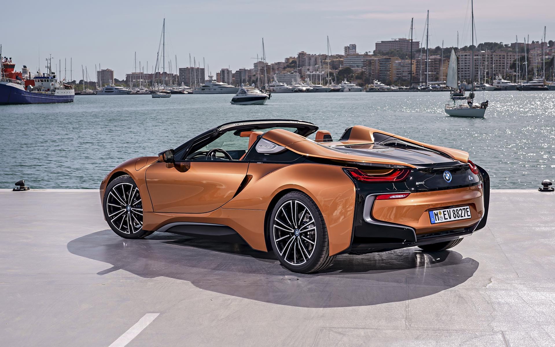 Bmw m5 i8