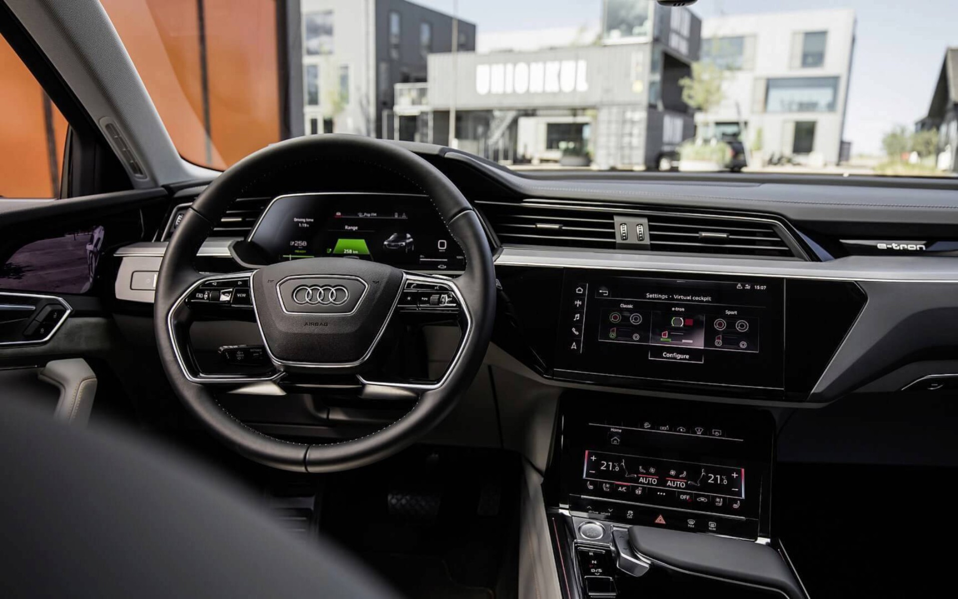 To εσωτερικό του Audi E-Tron έρχεται από το… μέλλον