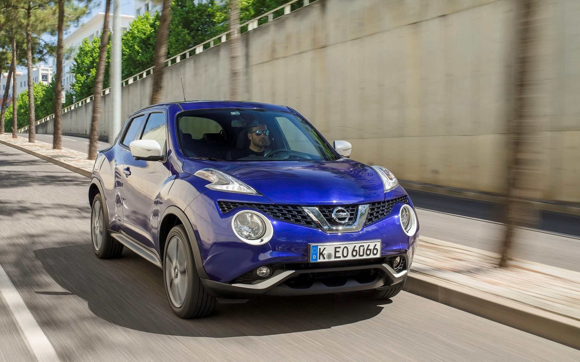 FULL ΕΞΑΤΟΜΙΚΕΥΣΗ: Nissan Juke - Με 1.000 μοναδικούς συνδυασμούς σε ...