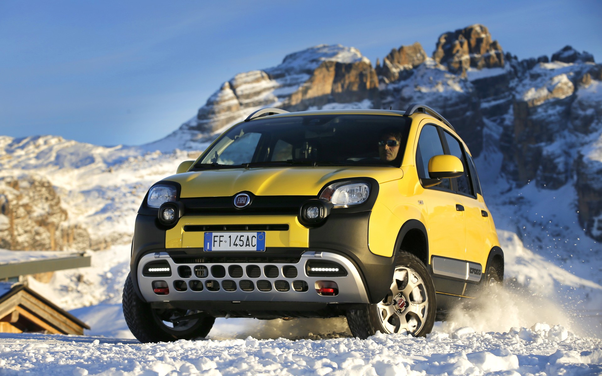 Fiat Panda 4x4: Κορυφαίο crossover στα βραβεία “4X4 of the Year”
