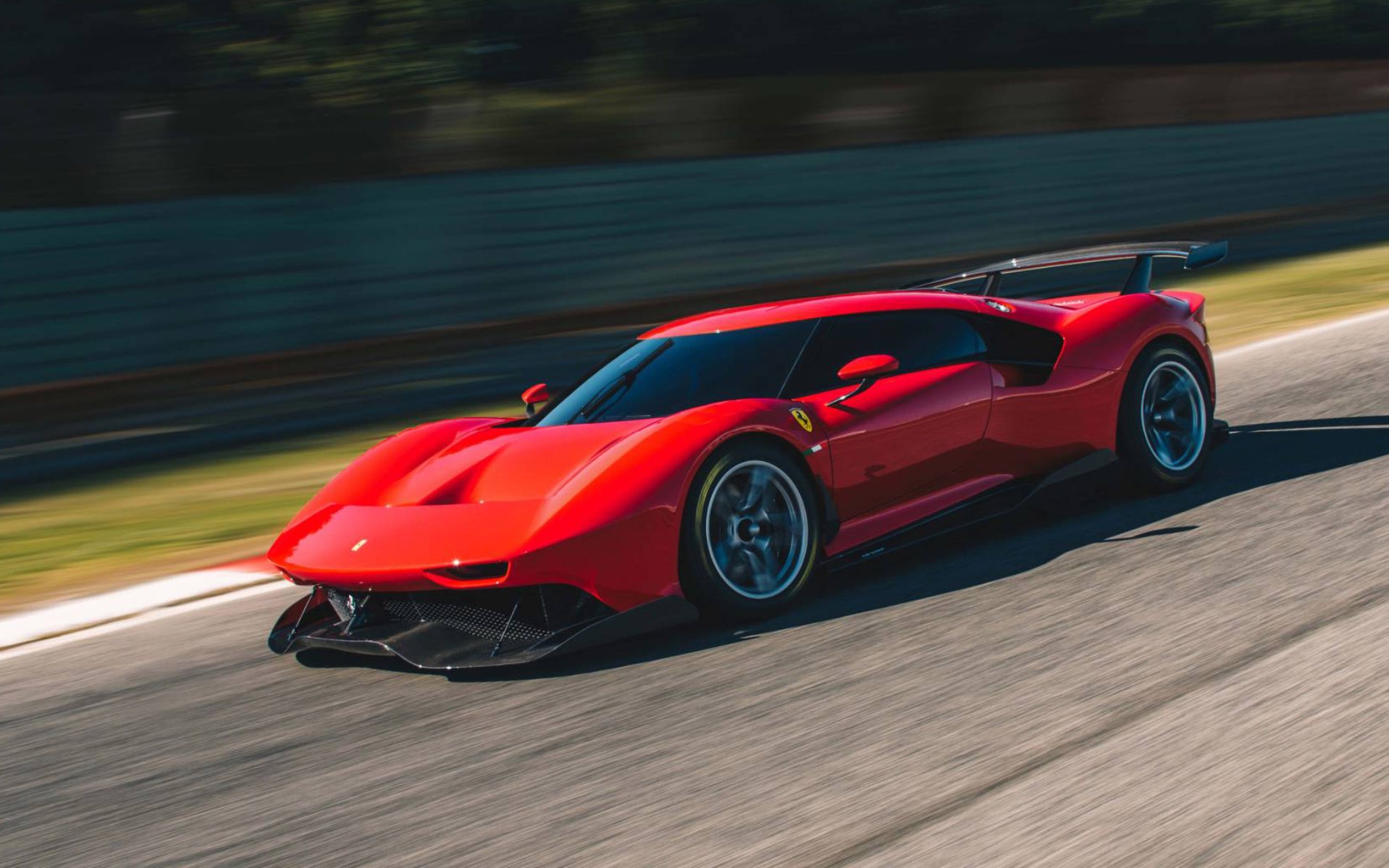 Ferrari P80/C: Μόνο για έναν! (video)