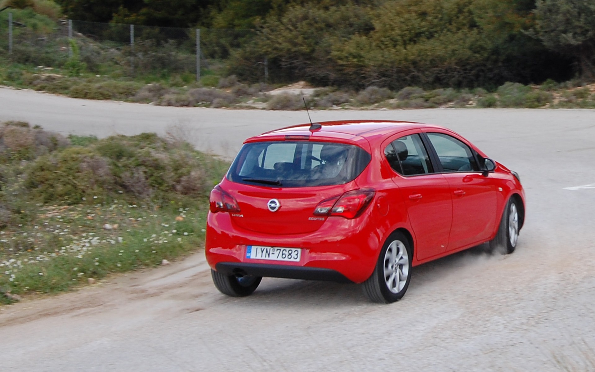 Δοκιμή Opel Corsa LPG Με υγραέριο και βενζίνη Επιλογή διπλού