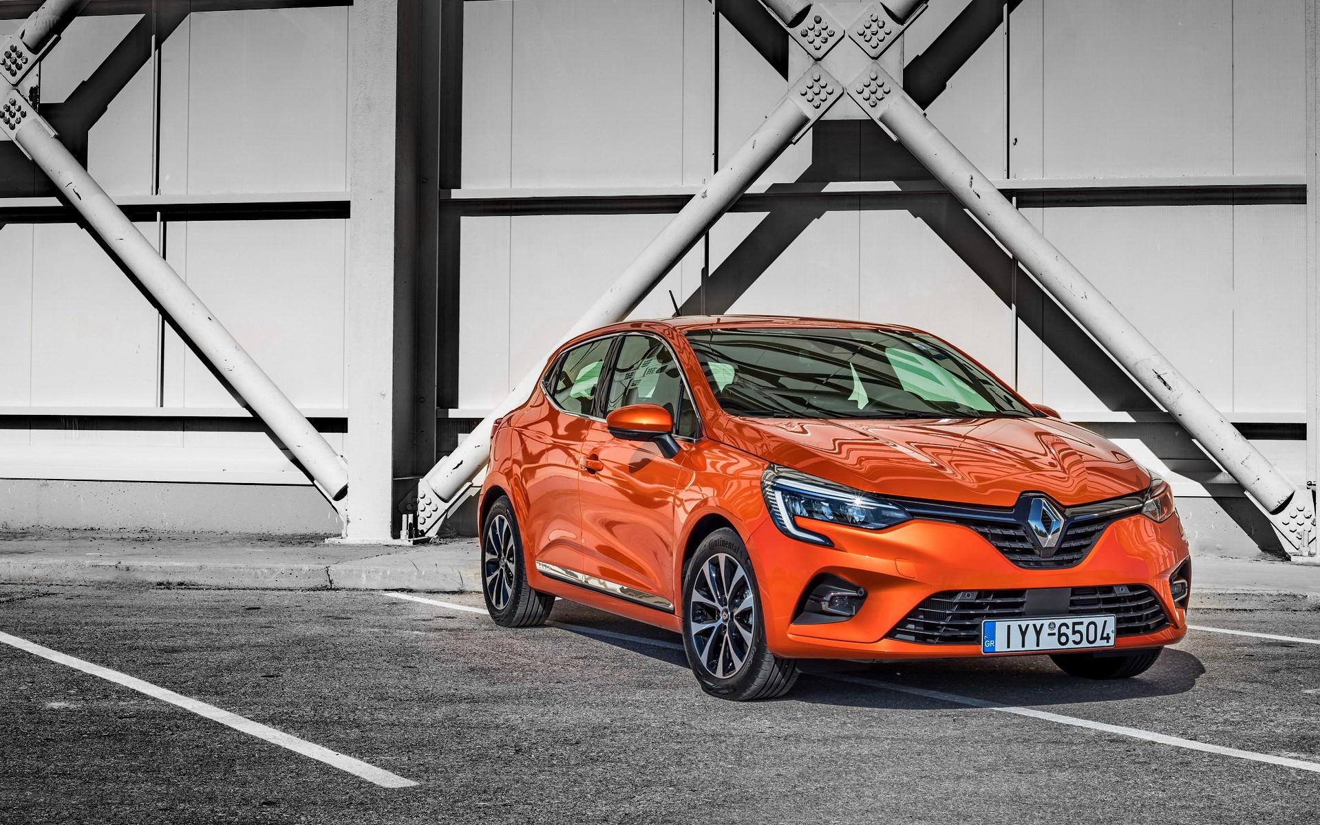 Οδηγούμε το νέο Renault Clio στην Ελλάδα