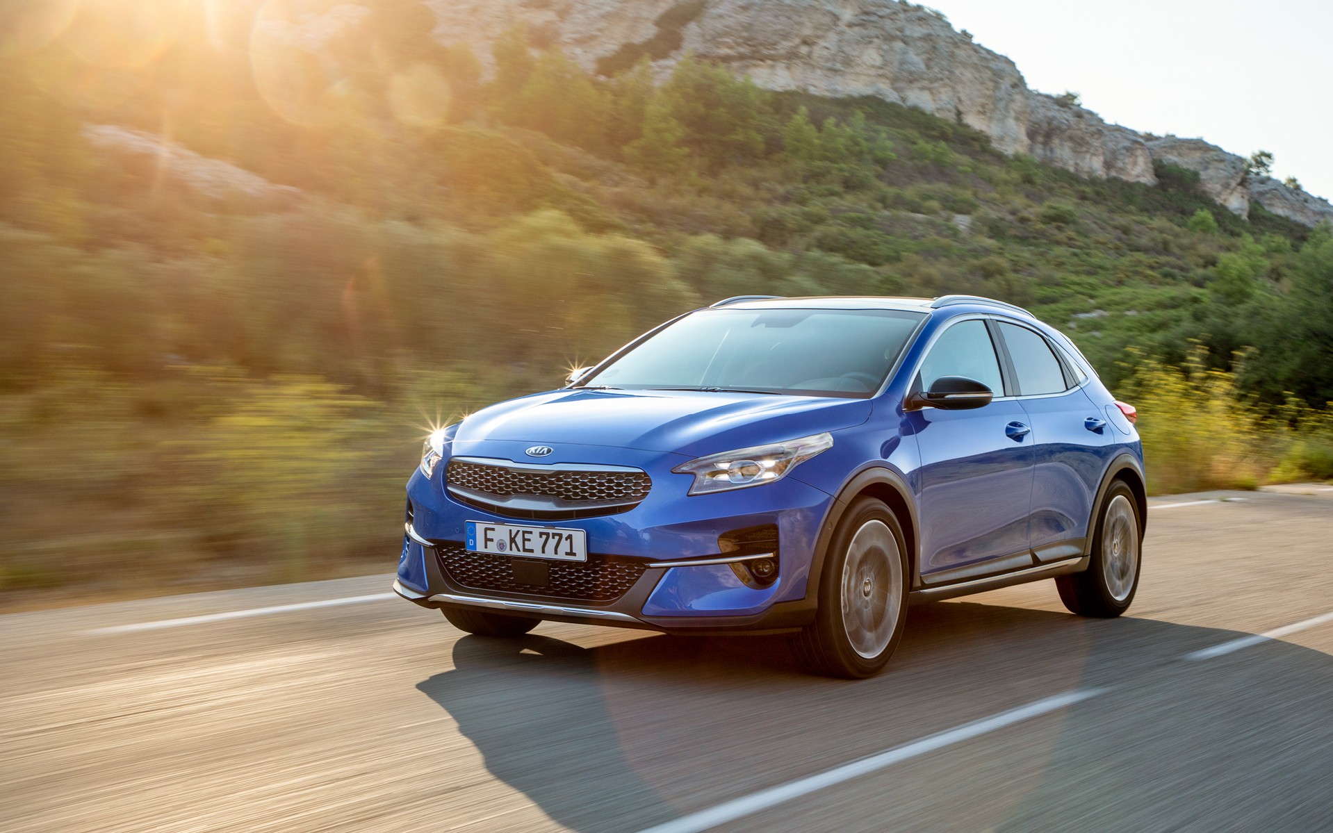 Οδηγούμε στην Ελλάδα το νέο Kia XCeed