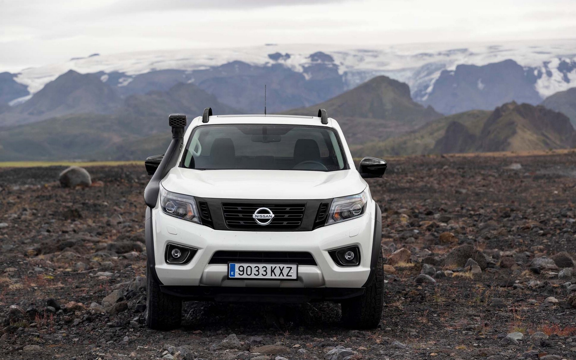Το νέο σκληροτράχηλο Nissan Navara!