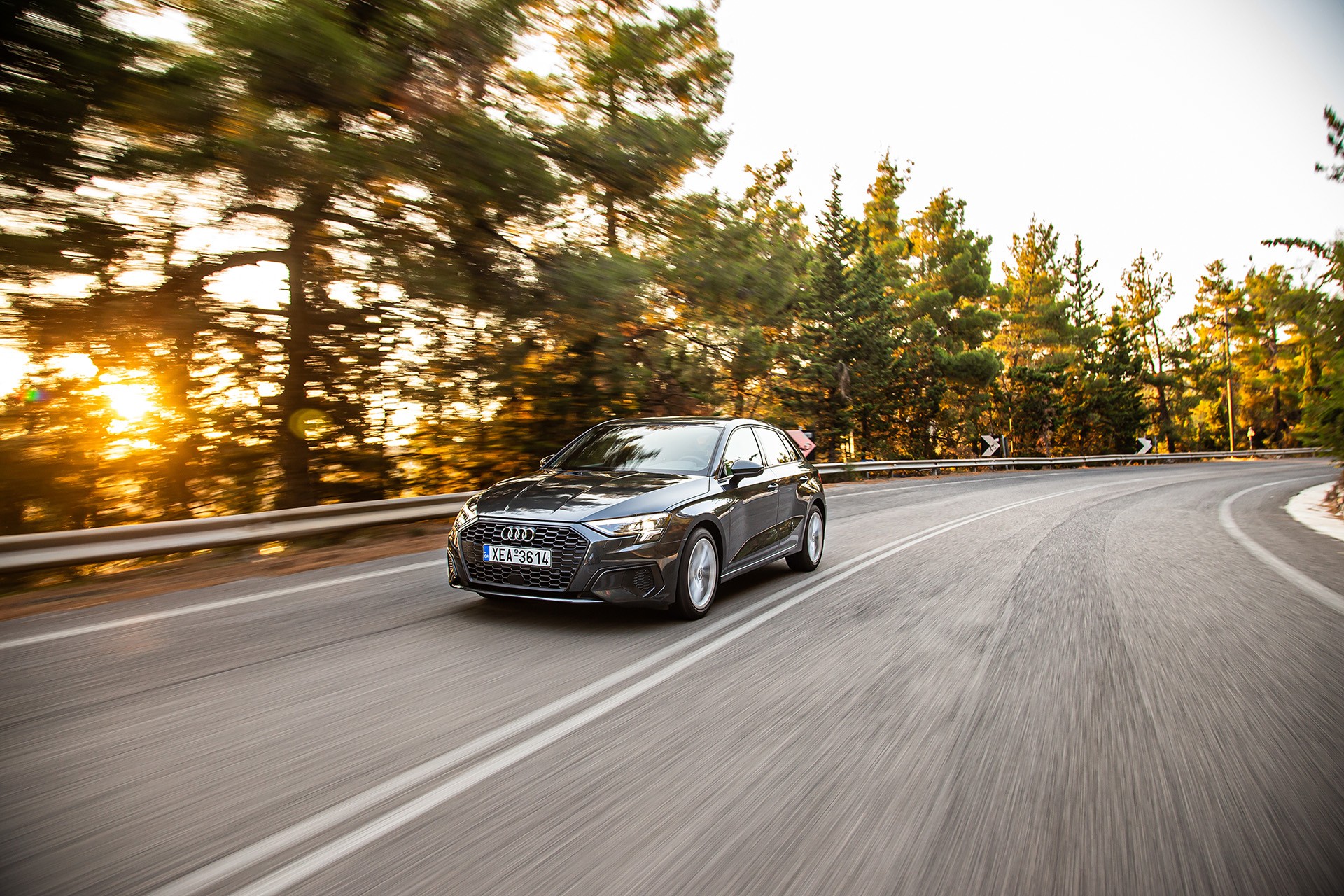 Οδηγούμε στην Ελλάδα το νέο Audi A3 Sportback - Α3 εις την 4η 