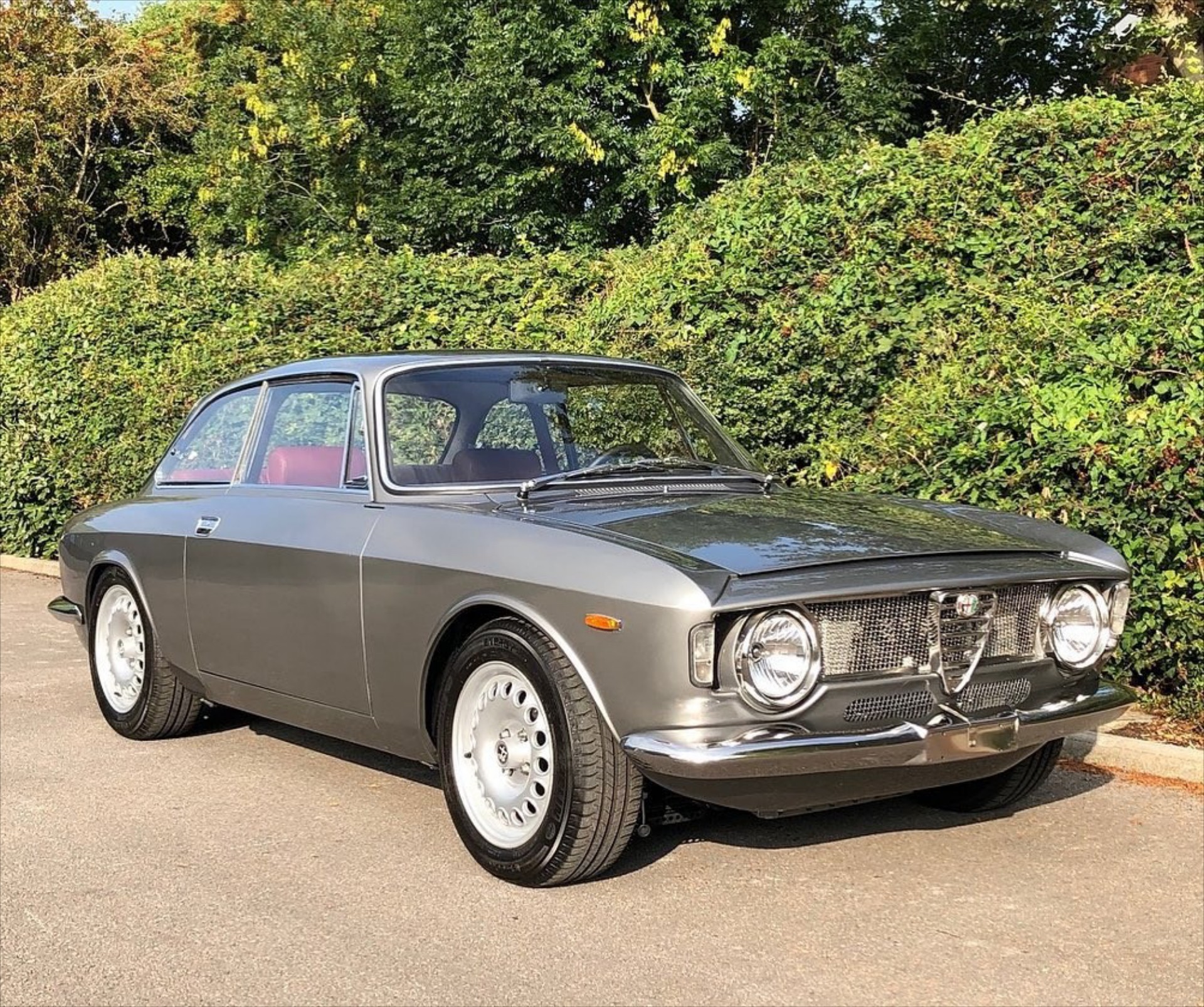 Ανακατασκευή Alfa Romeo Giulia GTA: Τέχνη σε 4 ρόδες