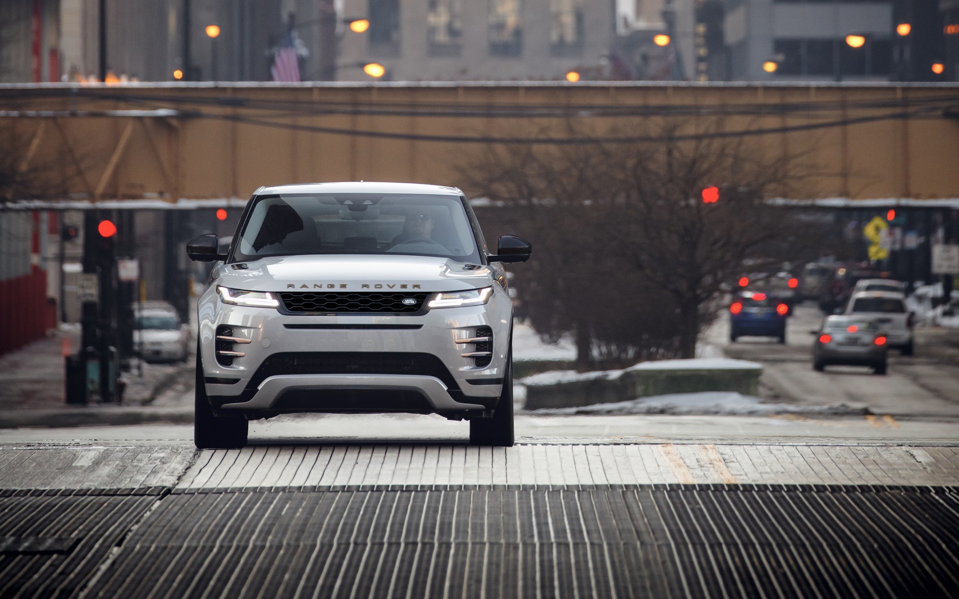 Τι αλλάζει στα Land Rover Discovery Sport και Range Rover Evoque!