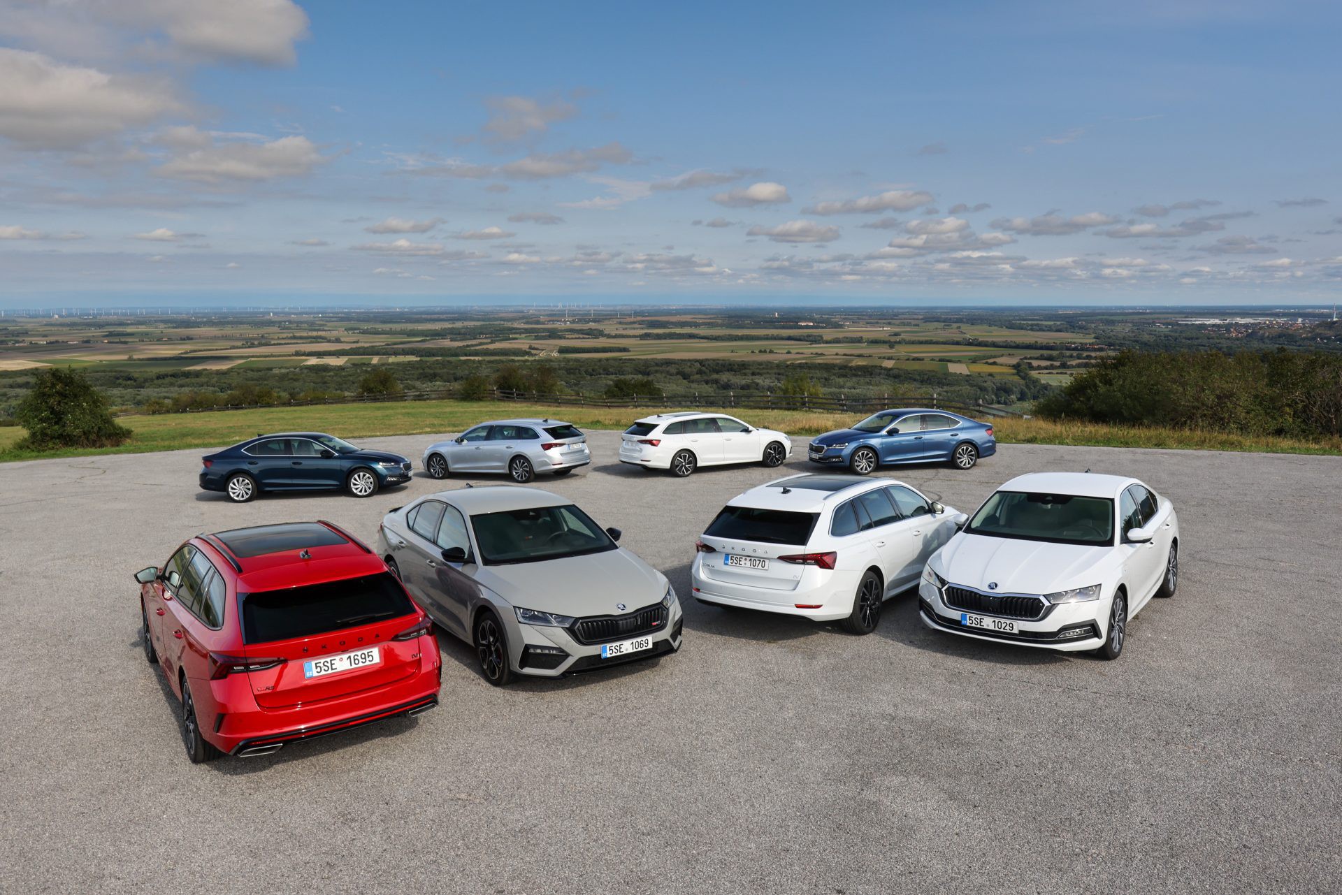 Δες εδώ όλες τις εναλλακτικές εκδόσεις της νέας Skoda Octavia