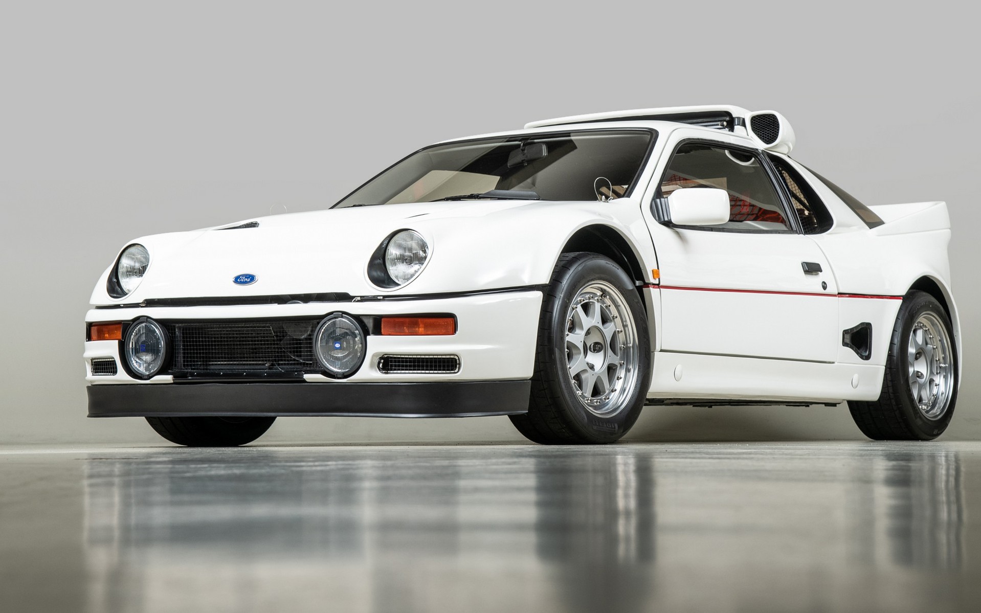 Ένα Ford RS200 πραγματικό διαμάντι! 