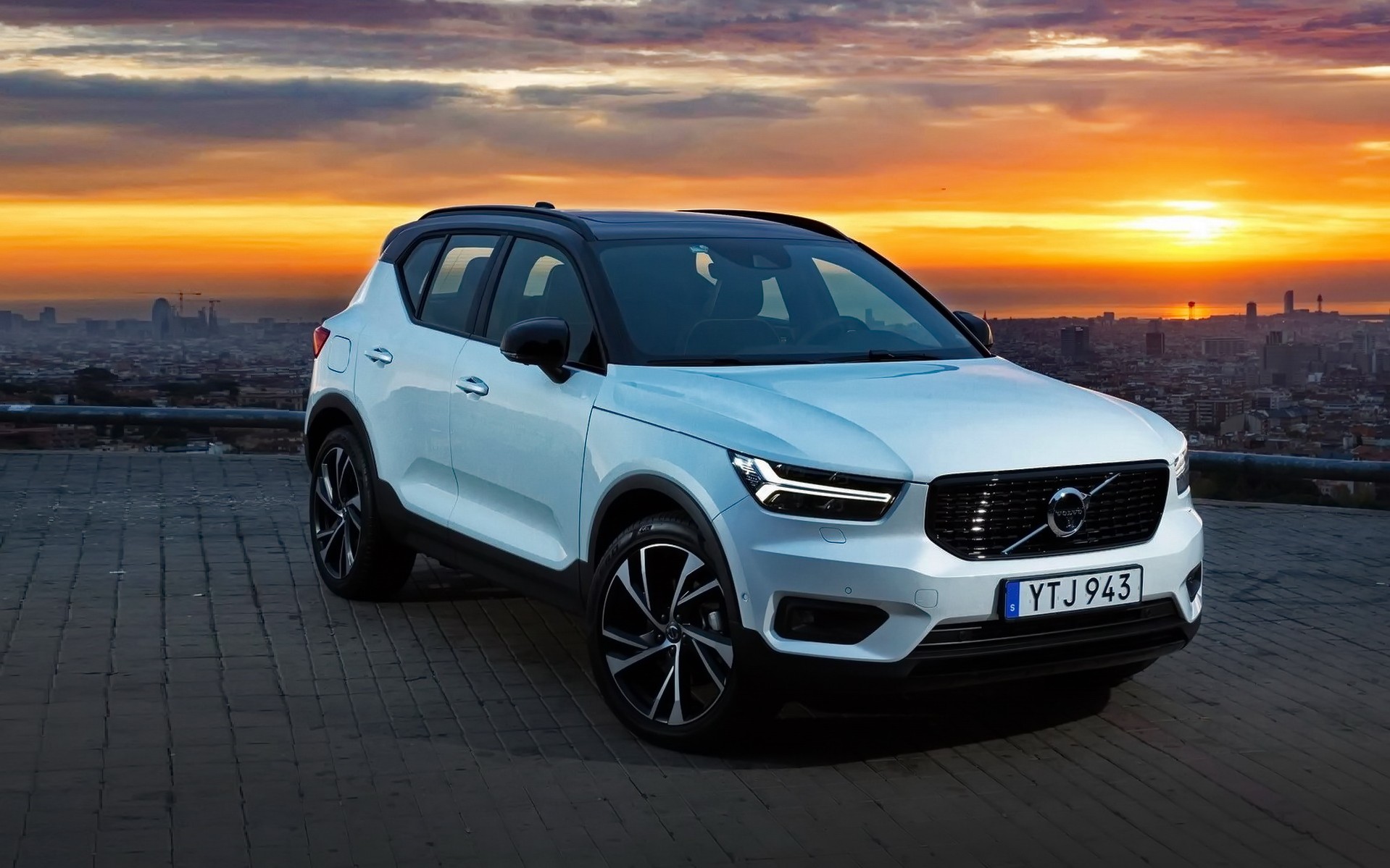Volvo XC40 T3: Το ιδανικό compact SUV