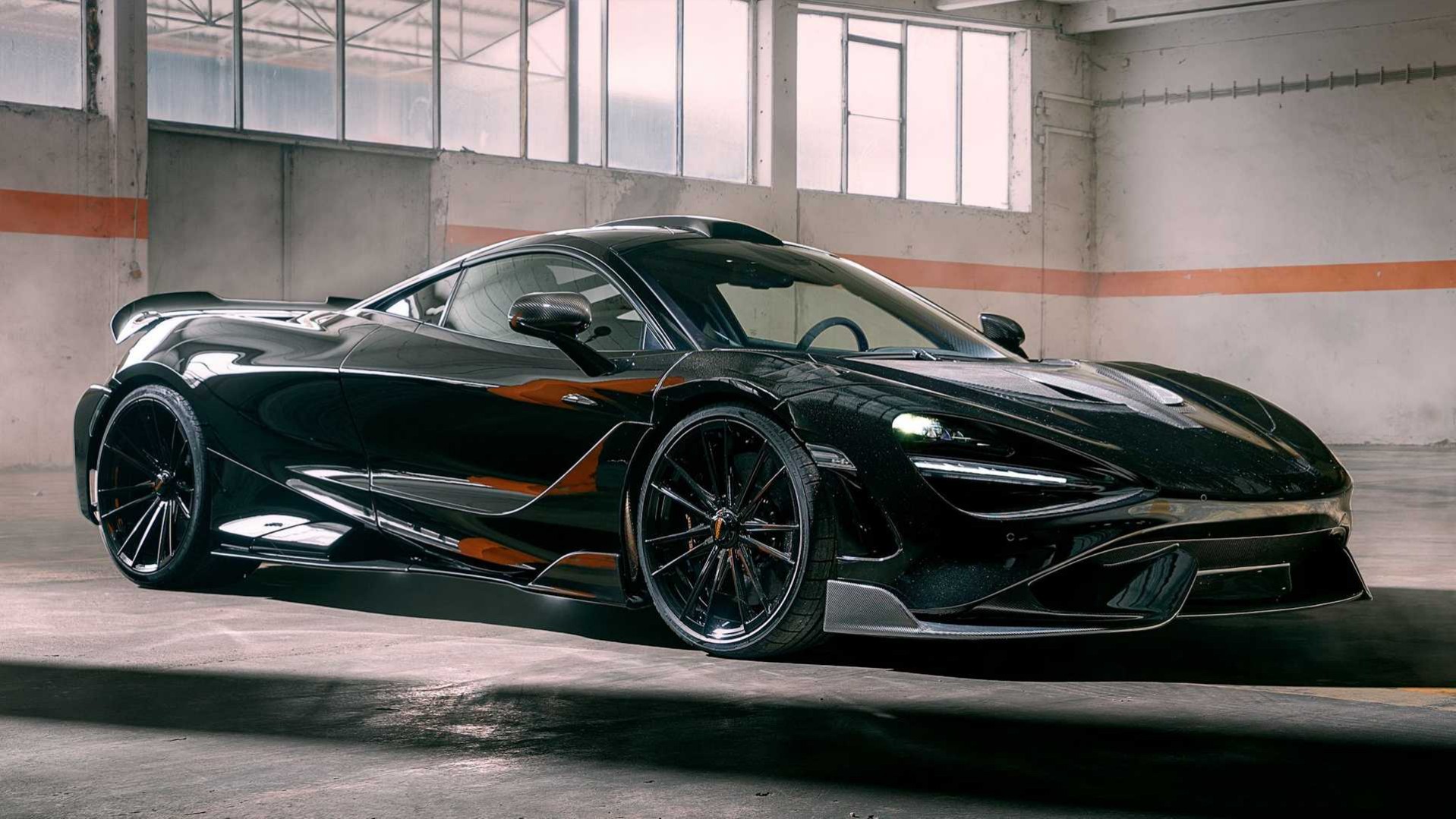 Η Νοvitec αναβαθμίζει τη McLaren 765LT