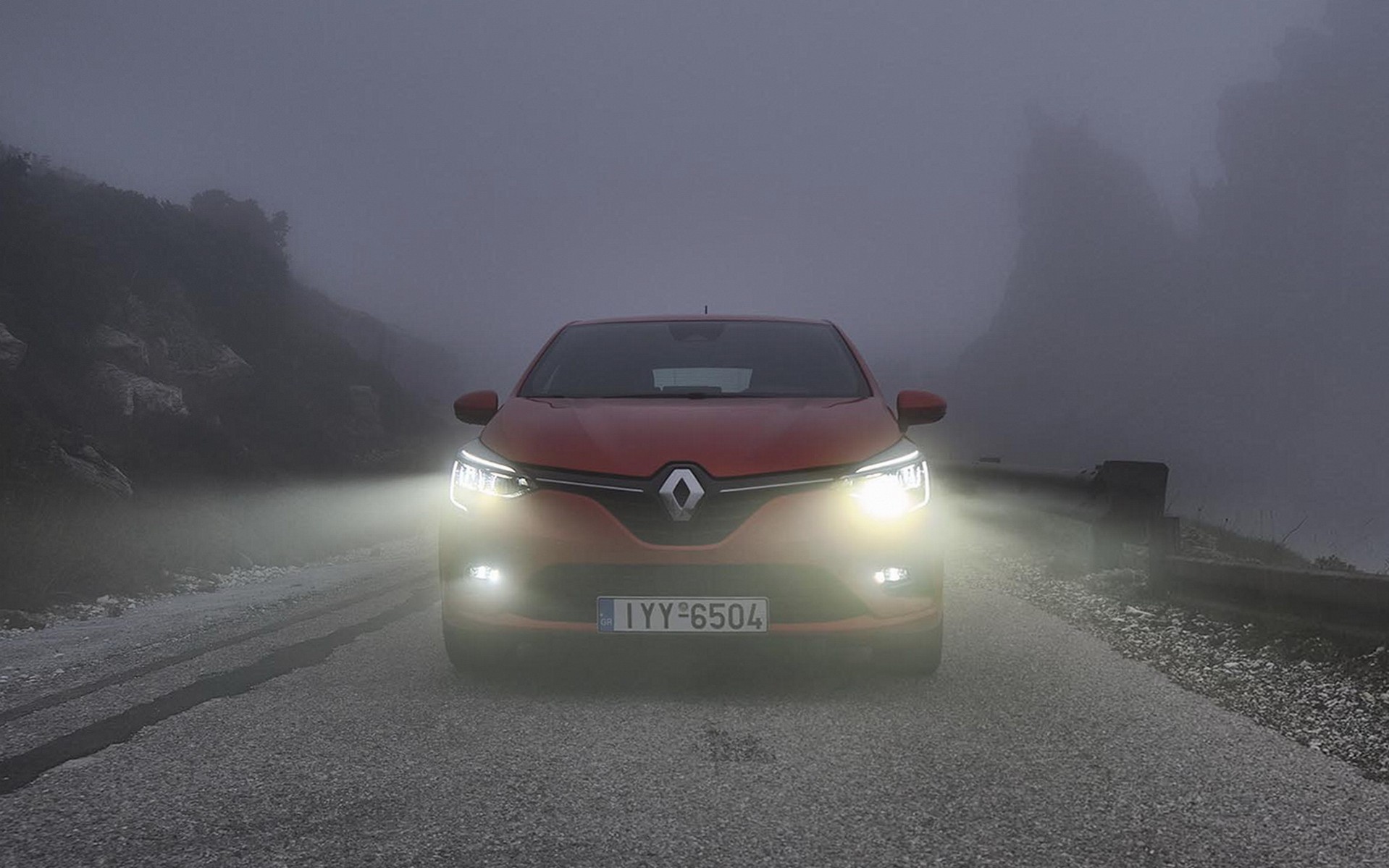 Οι έξυπνοι παίρνουν το νέο Renault Clio και κερδίζουν έως 2.500 ευρώ!