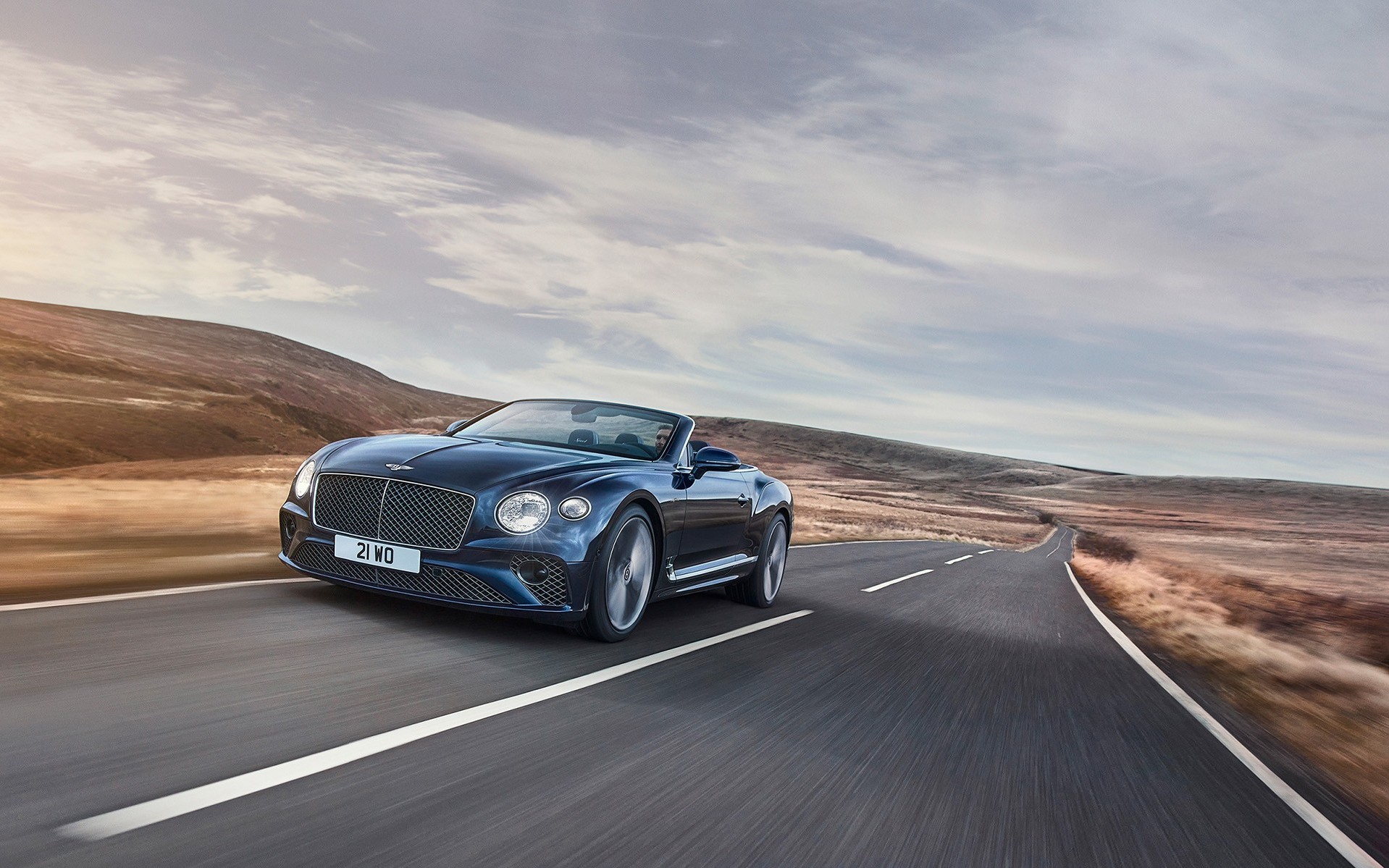 Bentley Continental GT Speed Convertible: Πολυτέλεια με θέα τον ουρανό