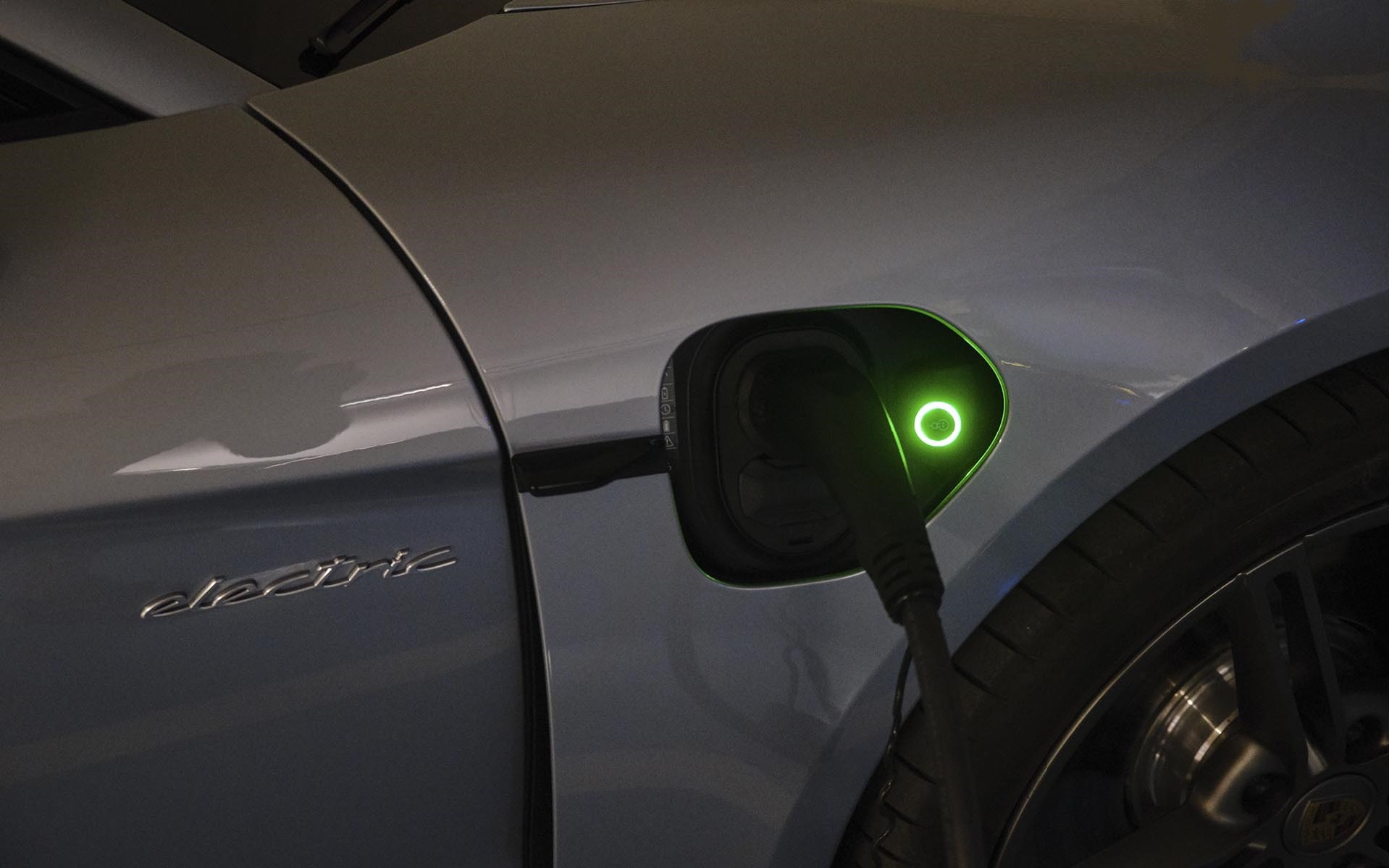 CARGE: Μην ψάχνεις σταθμό φόρτισης για το ηλεκτρικό σου αυτοκίνητο. Είναι στο κινητό σου!