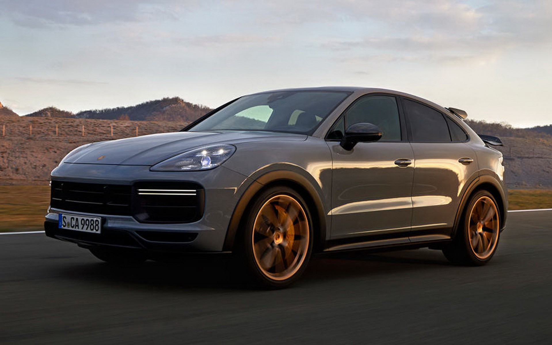 Αυτή είναι η Cayenne που έκανε ρεκόρ στο Nurburgring