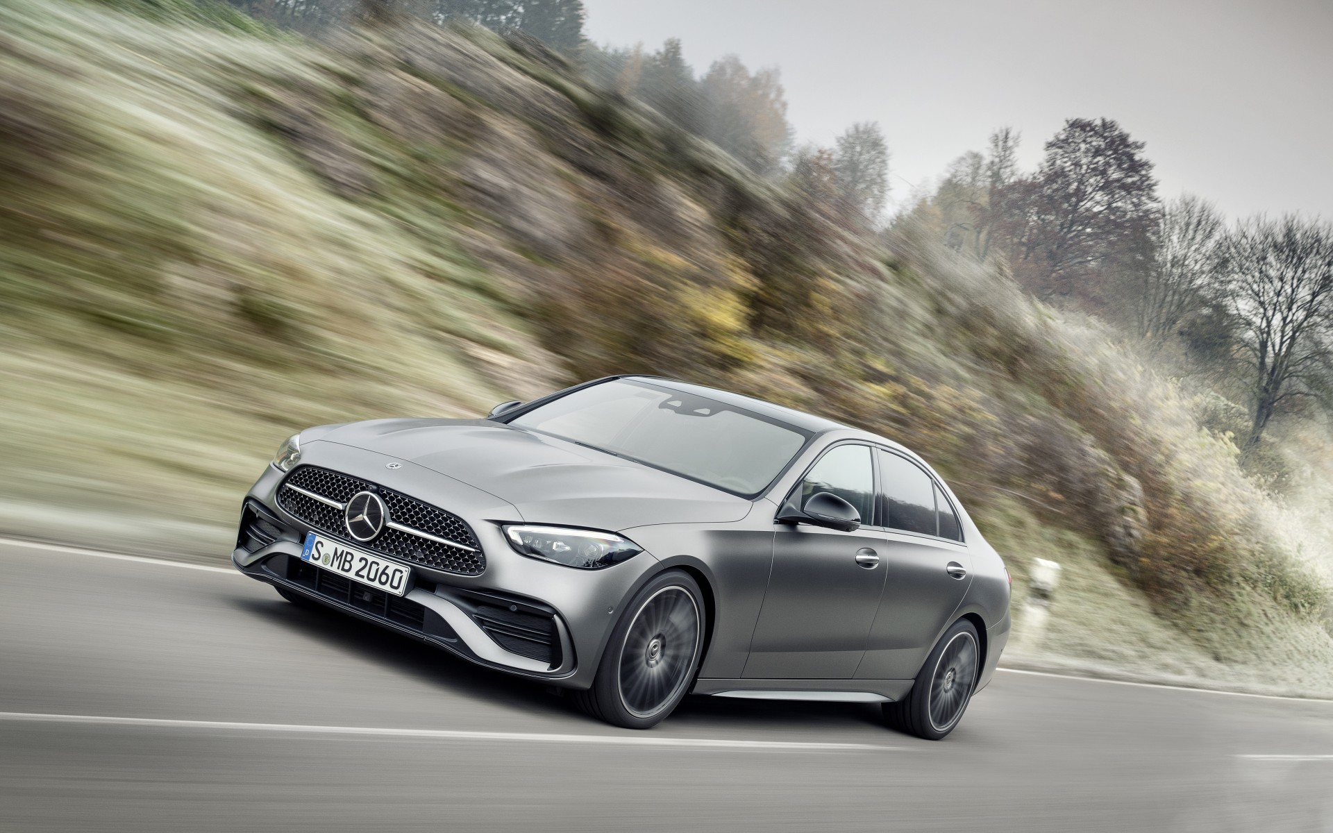 H νέα Mercedes-Benz C-Class ήρθε στην Ελλάδα - Δείτε τις τιμές 