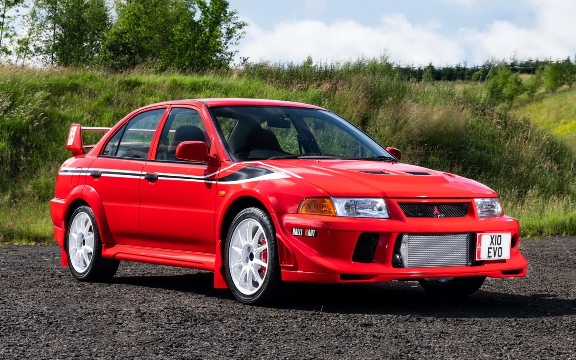 Σε τιμή ρεκόρ πουλήθηκε το Mitsubishi Lancer Evo Tommi Makinen με αριθμό πλαισίου 001
