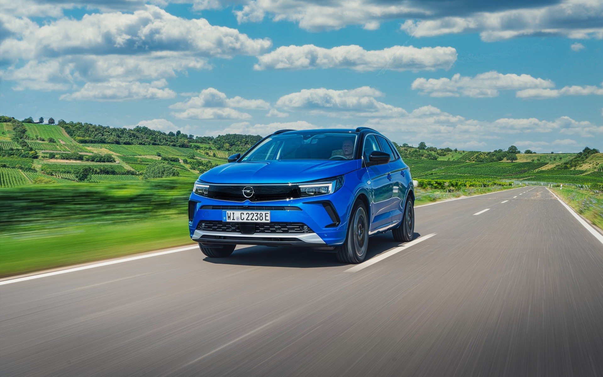 Οδηγούμε το νέο Opel Grandland: V for Vizor