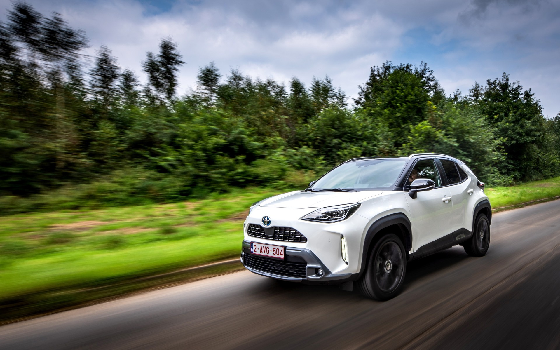 Οδηγούμε στο Βέλγιο το ολοκαίνουργιο Toyota Yaris Cross 