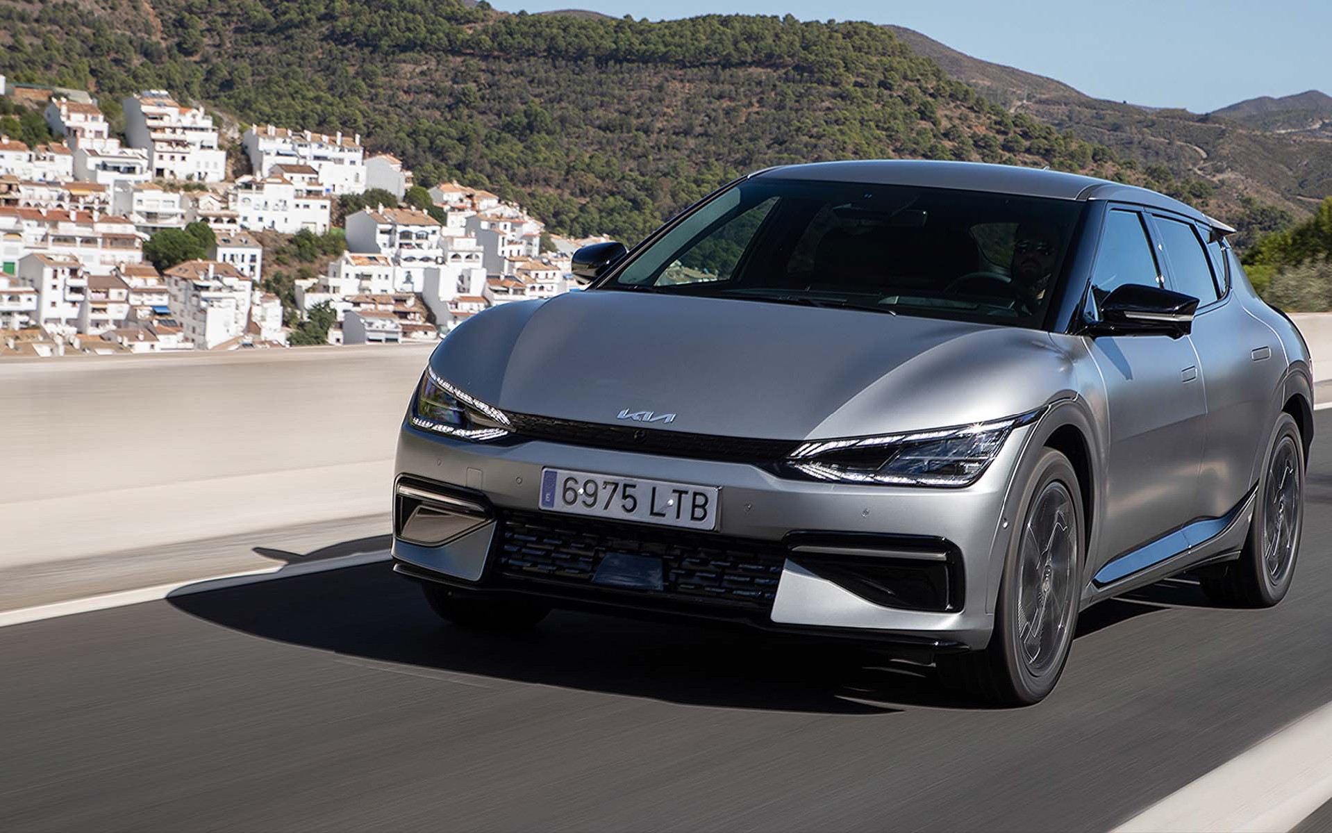 Οδηγούμε το νέο Kia EV6