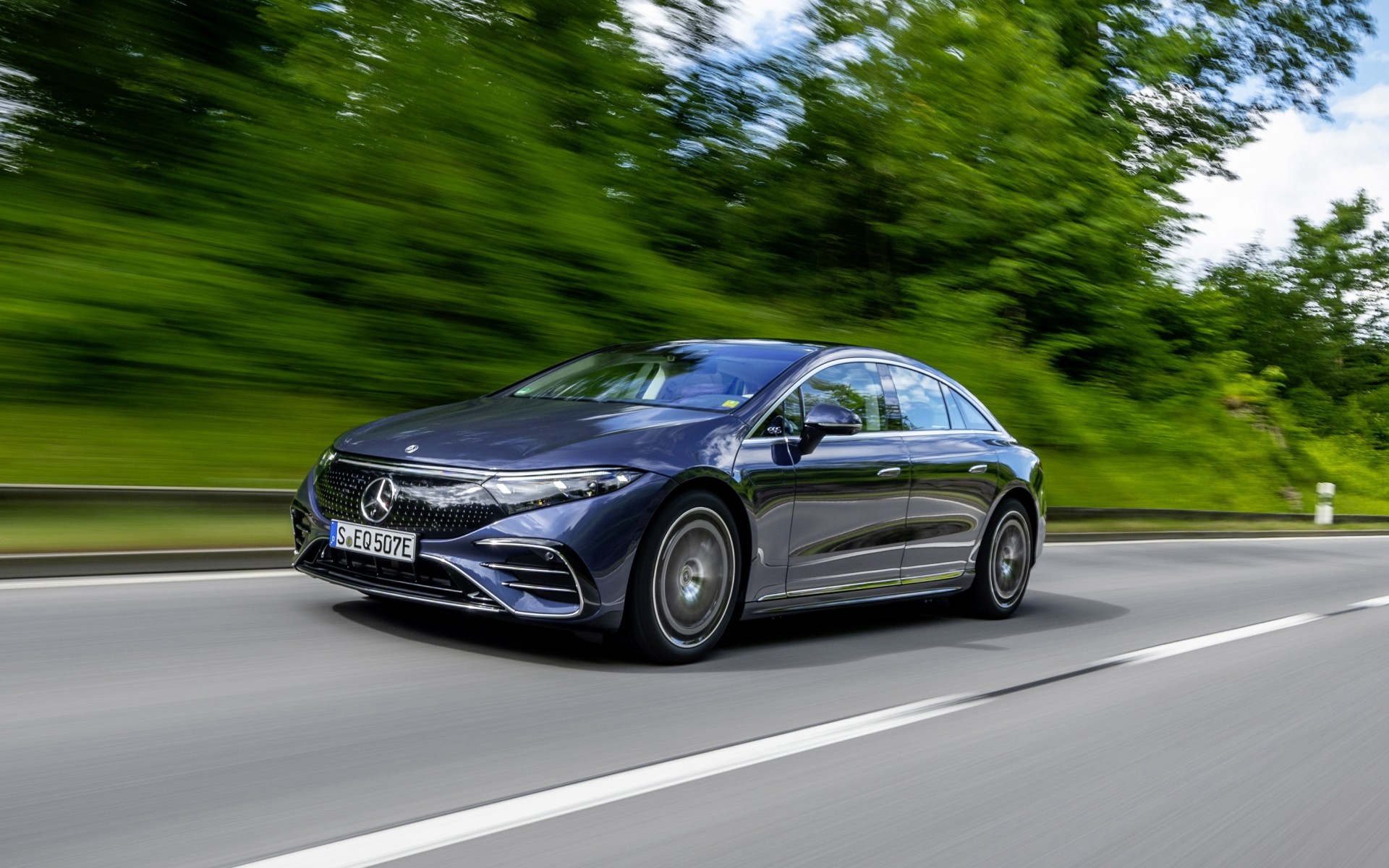 Mercedes EQS: Ψηφιδωτό του μέλλοντος