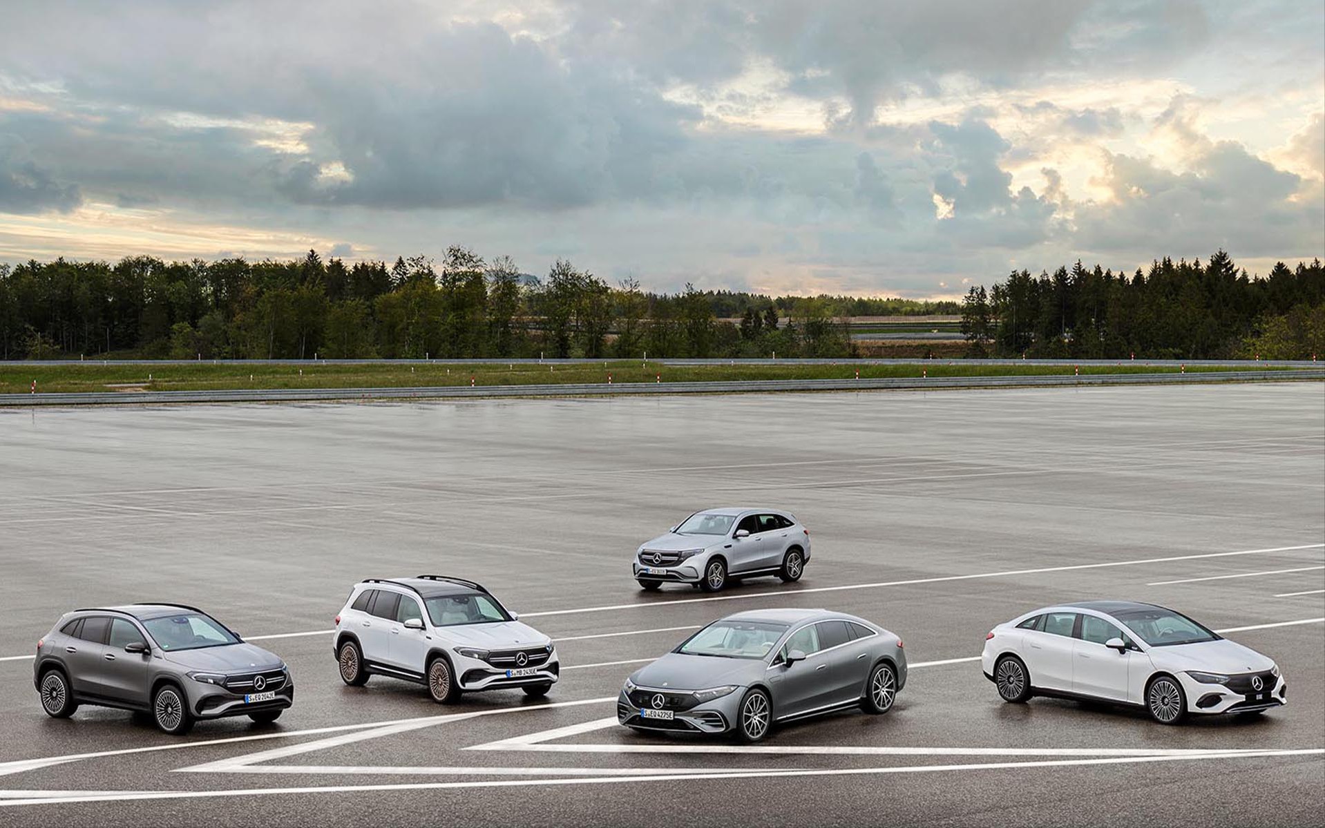 Past to the Future: Ένα ταξίδι στην ιστορία της αυτοκίνησης με οδηγό τη Mercedes-Benz