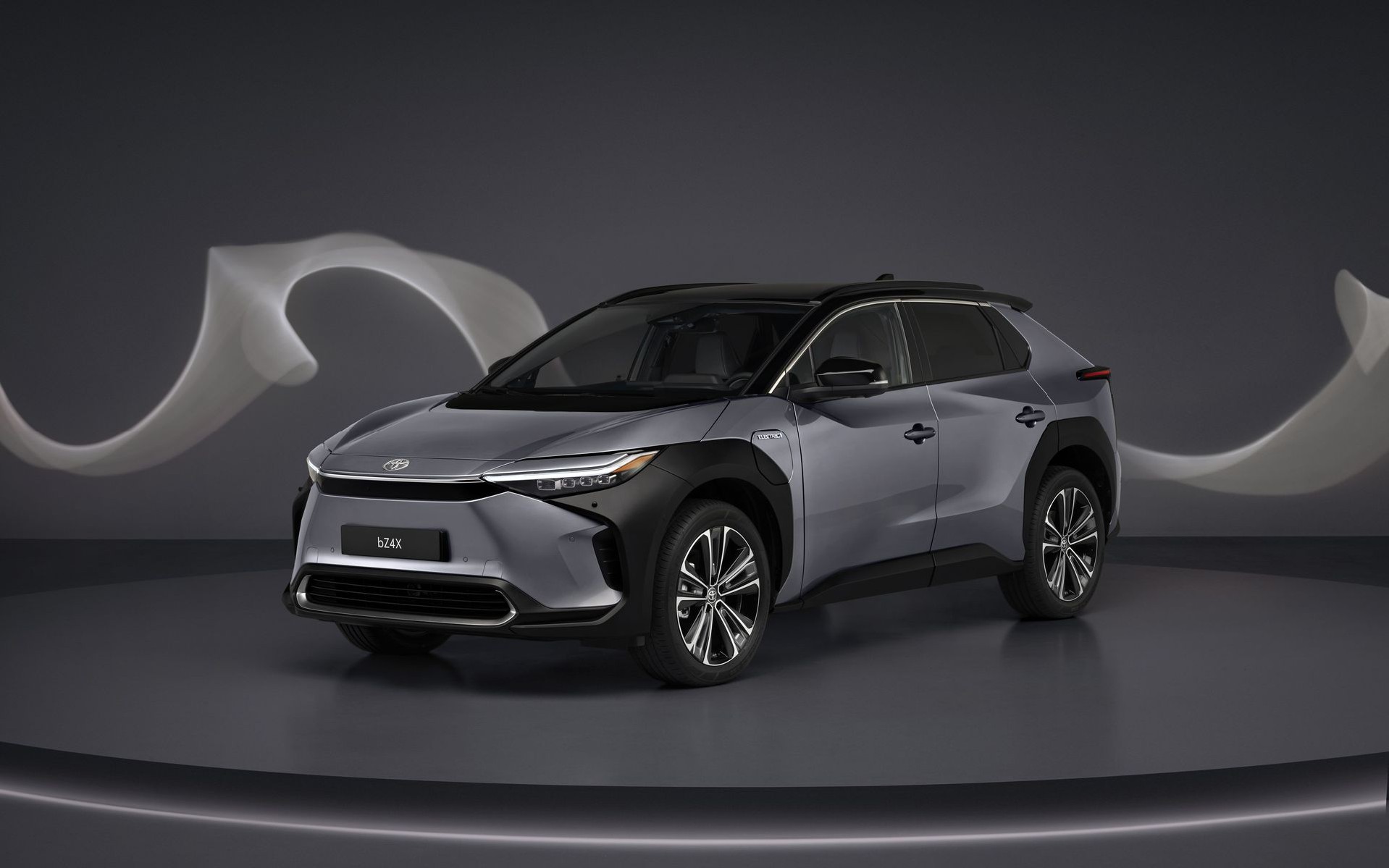 Toyota bZ4x: Το απόλυτο ηλεκτρικό SUV