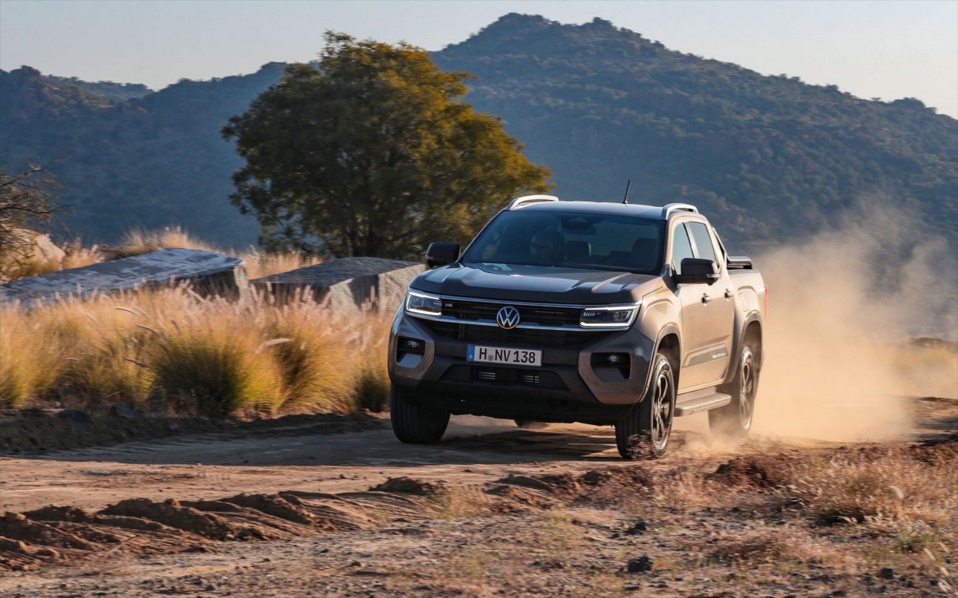 Νέο Volkswagen Amarok: Premium «αγροτικό» με έως και 300 ίππους! 