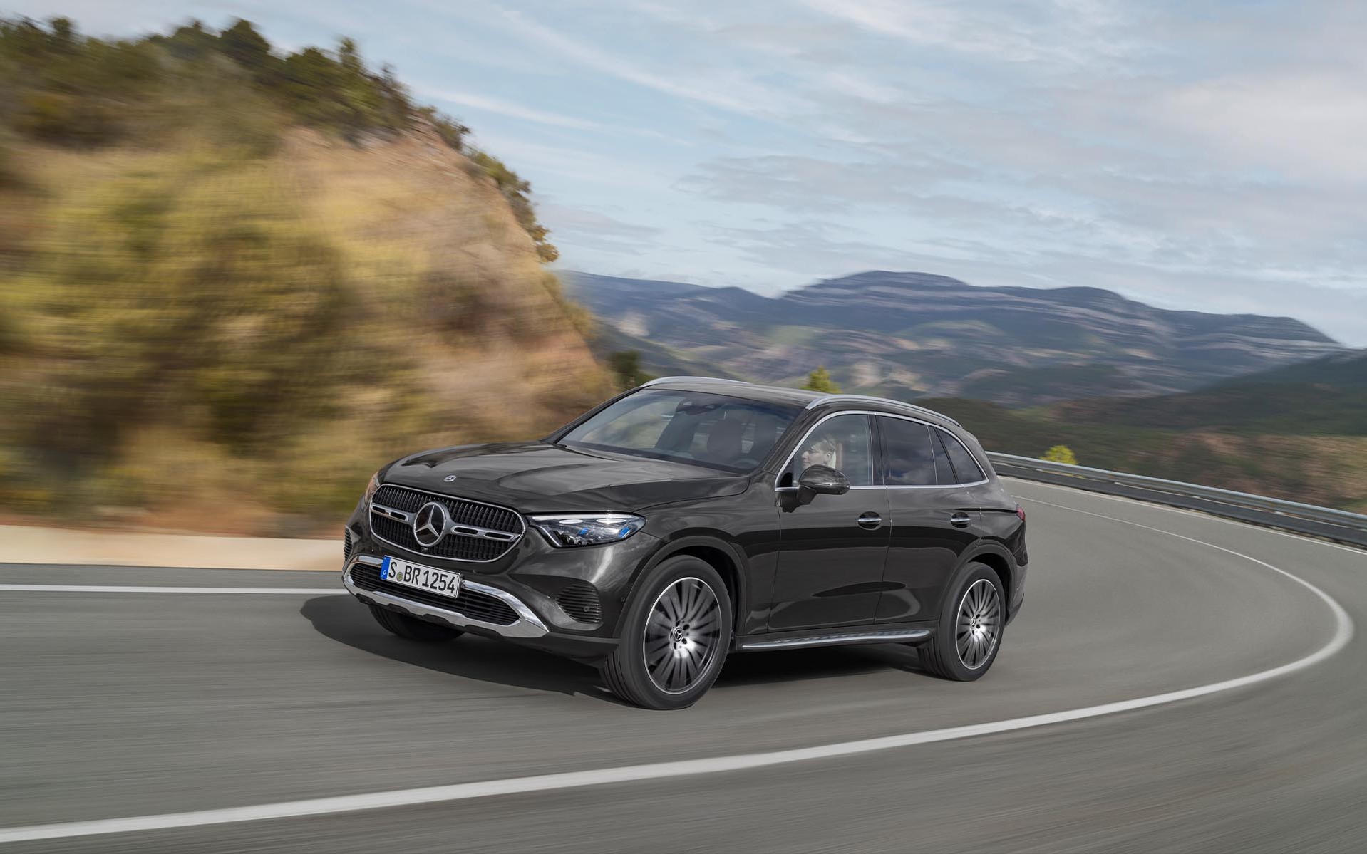 Νέα Mercedes-Benz GLC: Απόλαυση σε κάθε διαδρομή
