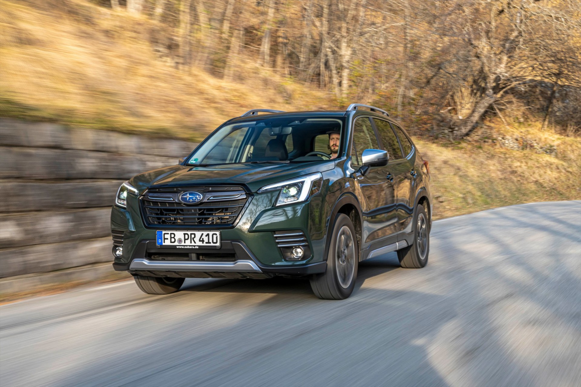 Δοκιμή Subaru Forester e-Boxer: Δεν σταματά πουθενά