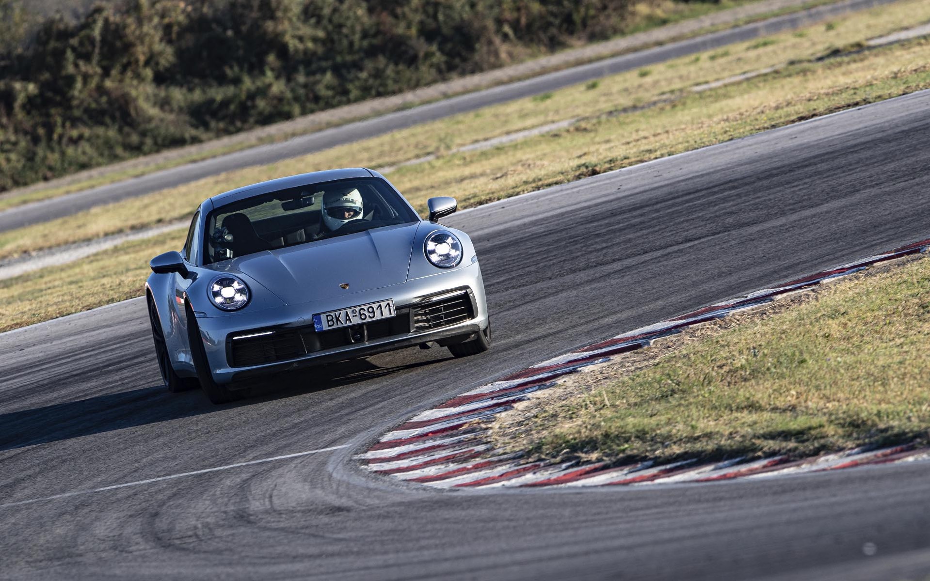 Οδηγούμε Porsche 911 Carrera 4S στην πίστα των Σερρών! [video]