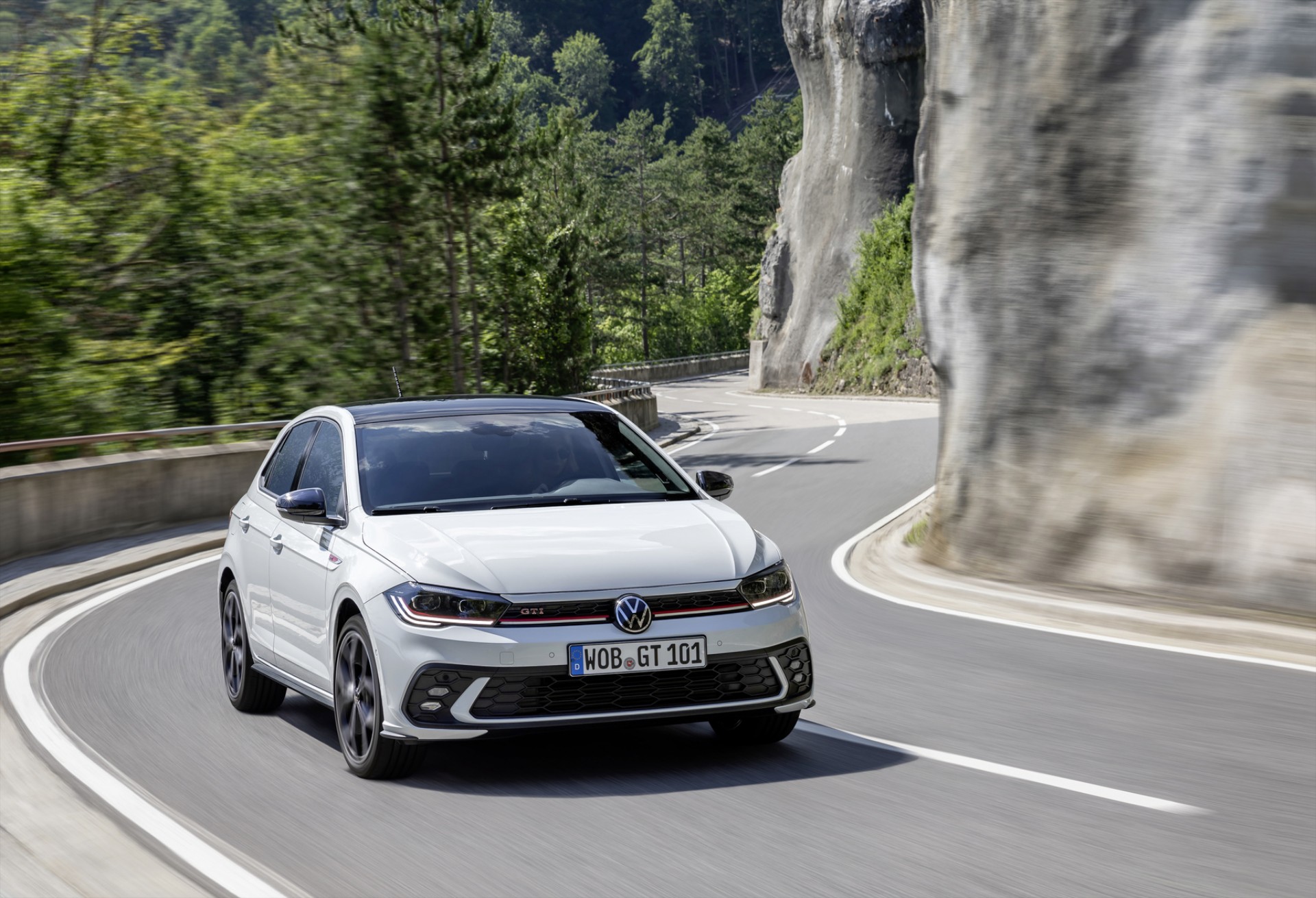Το νέο Volkswagen Polo GTI με τους 207 HP ήρθε στην Ελλάδα (τιμή)
