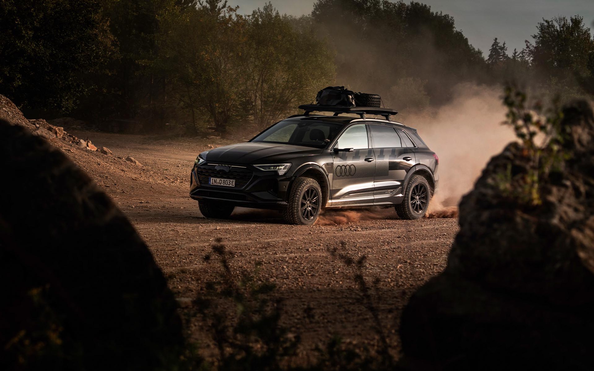 Μόλις 99 άνθρωποι θα αποκτήσουν το Audi Q8 e-tron Edition Dakar - Δείτε την τιμή του