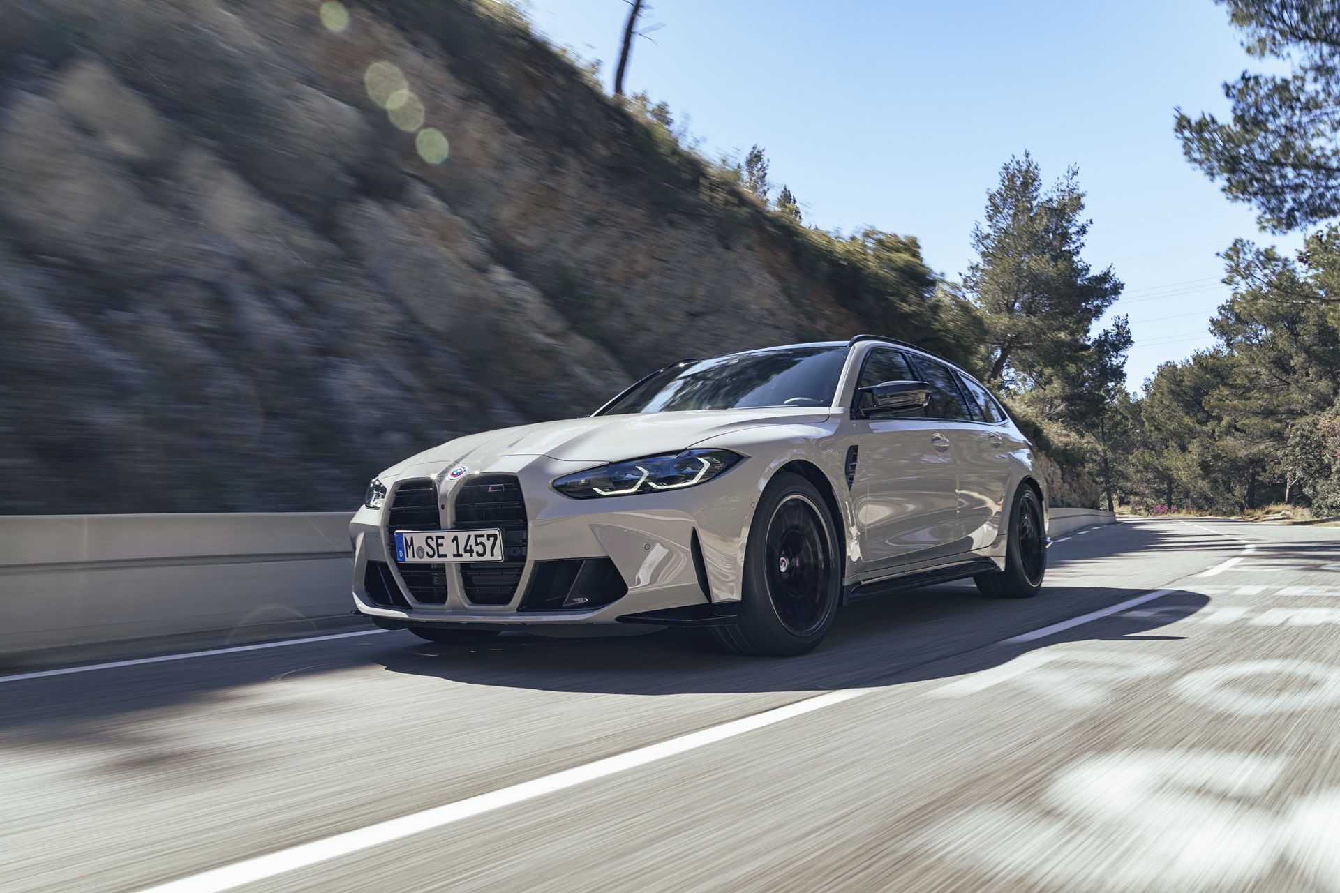 Οδηγούμε στην Ελλάδα τη BMW M3 Touring: Οne car garage!